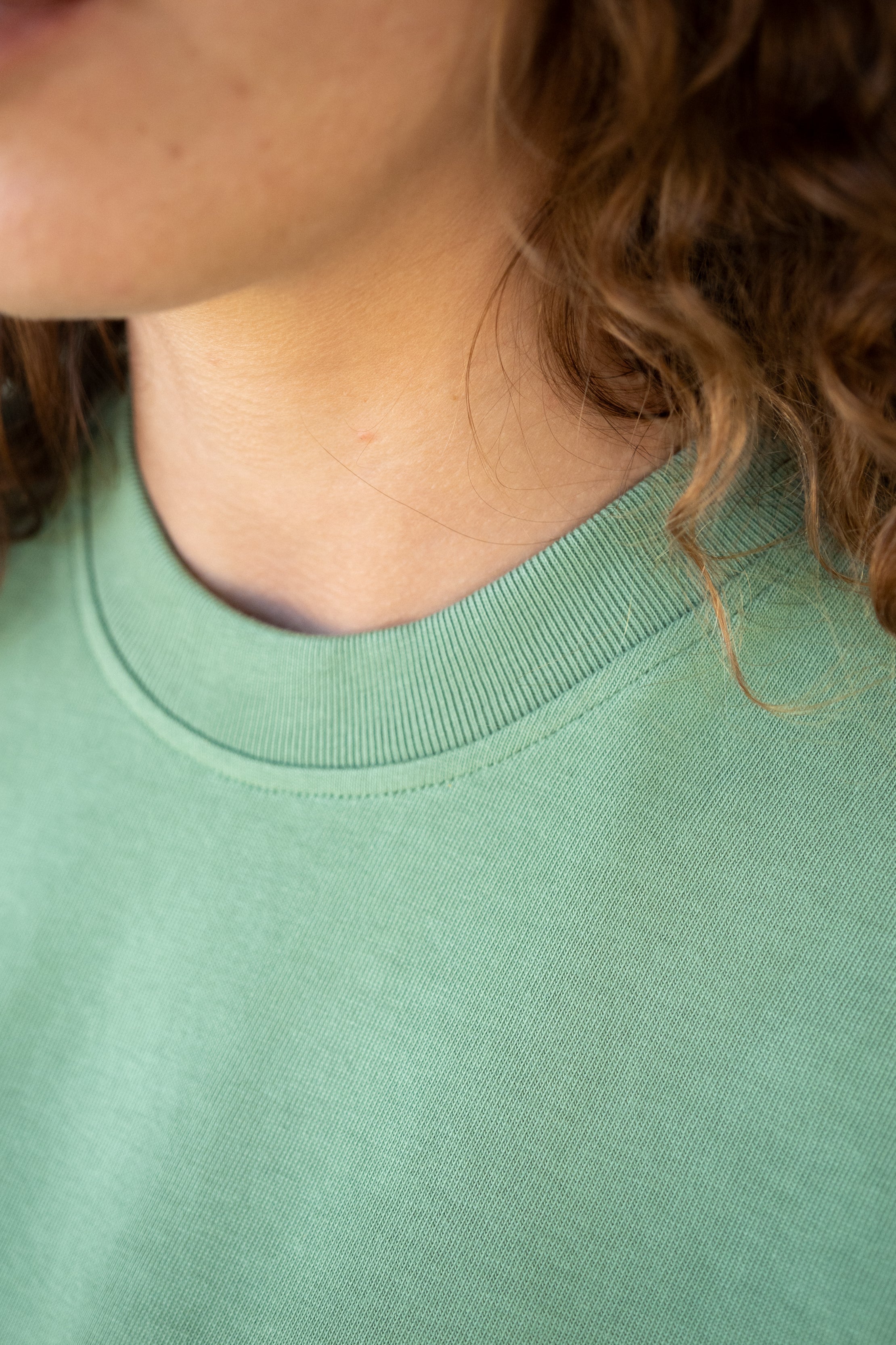 Salbeigrünes Heavy T-Shirt Jonna aus Bio-Baumwolle von Salzwasser