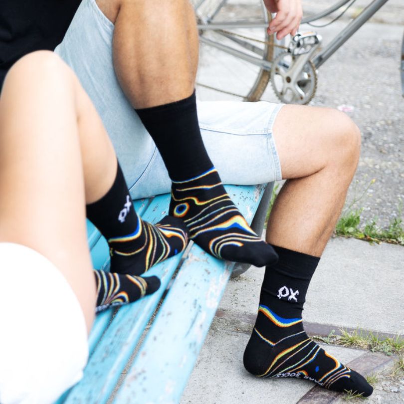 Schwarze Socken OX Sound Waves aus Bio-Baumwolle von Paar Socks
