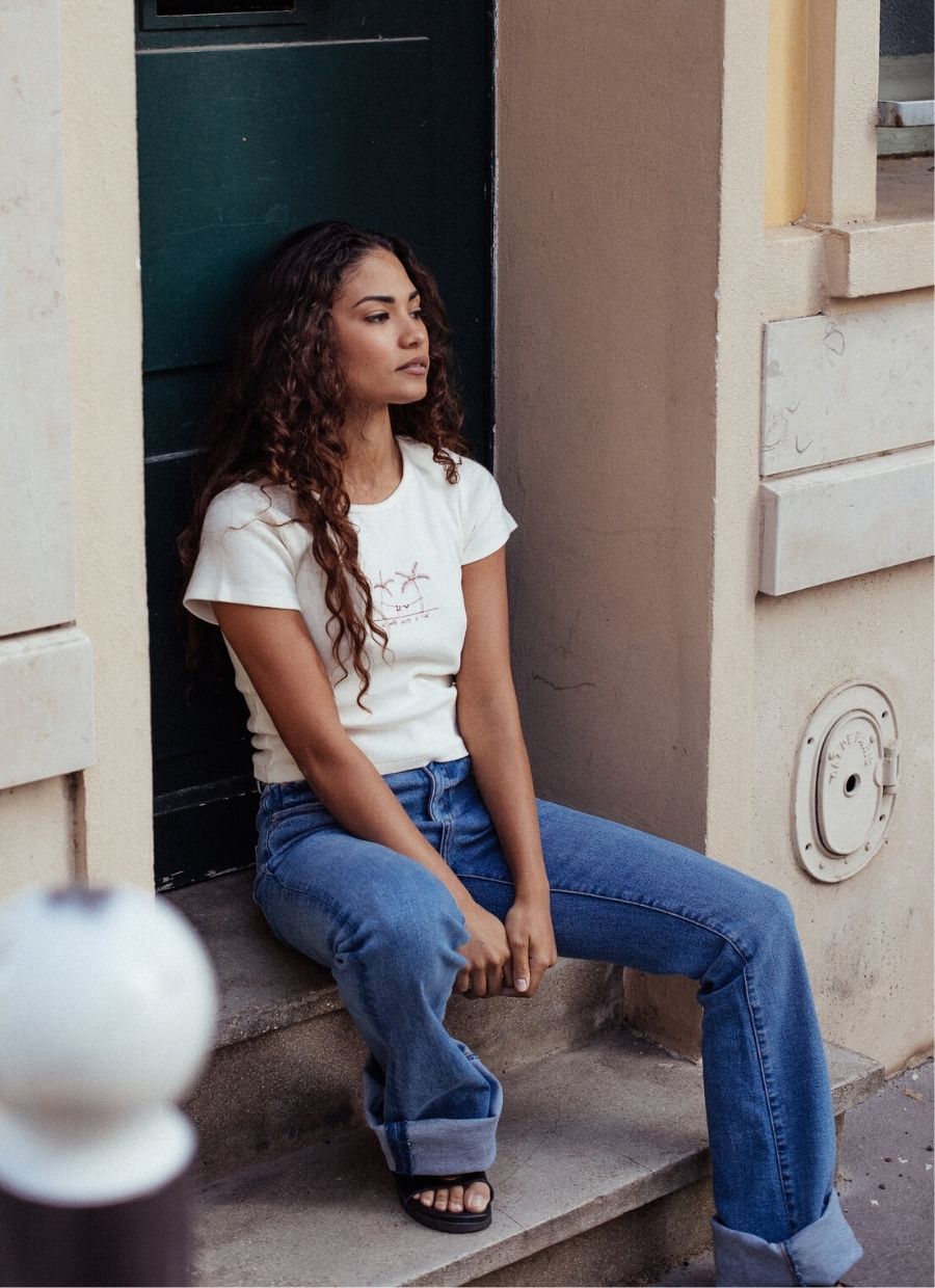 Crop top blanc Palm Tree en coton biologique par Narah Soleigh