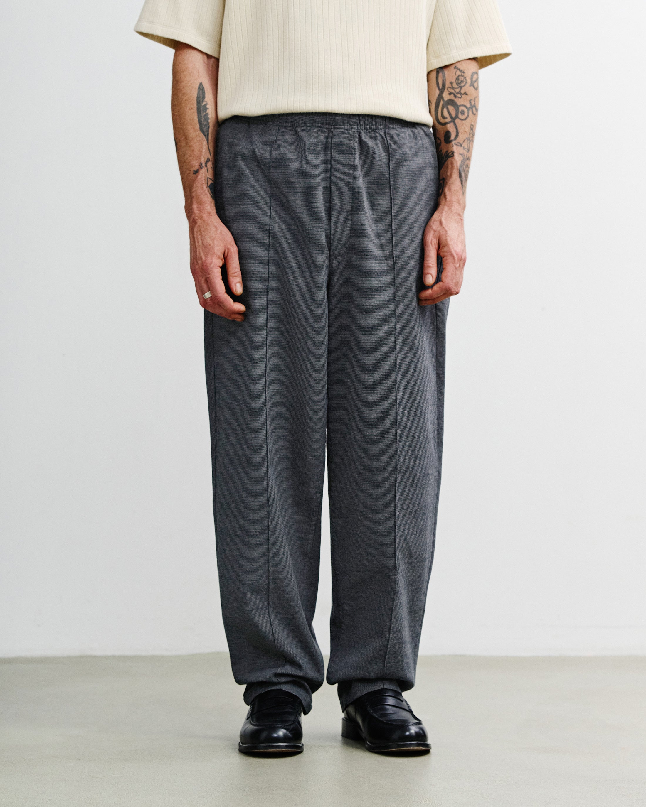 Grau Melange Bundfaltenhose Weit aus Bio-Baumwolle von Rotholz