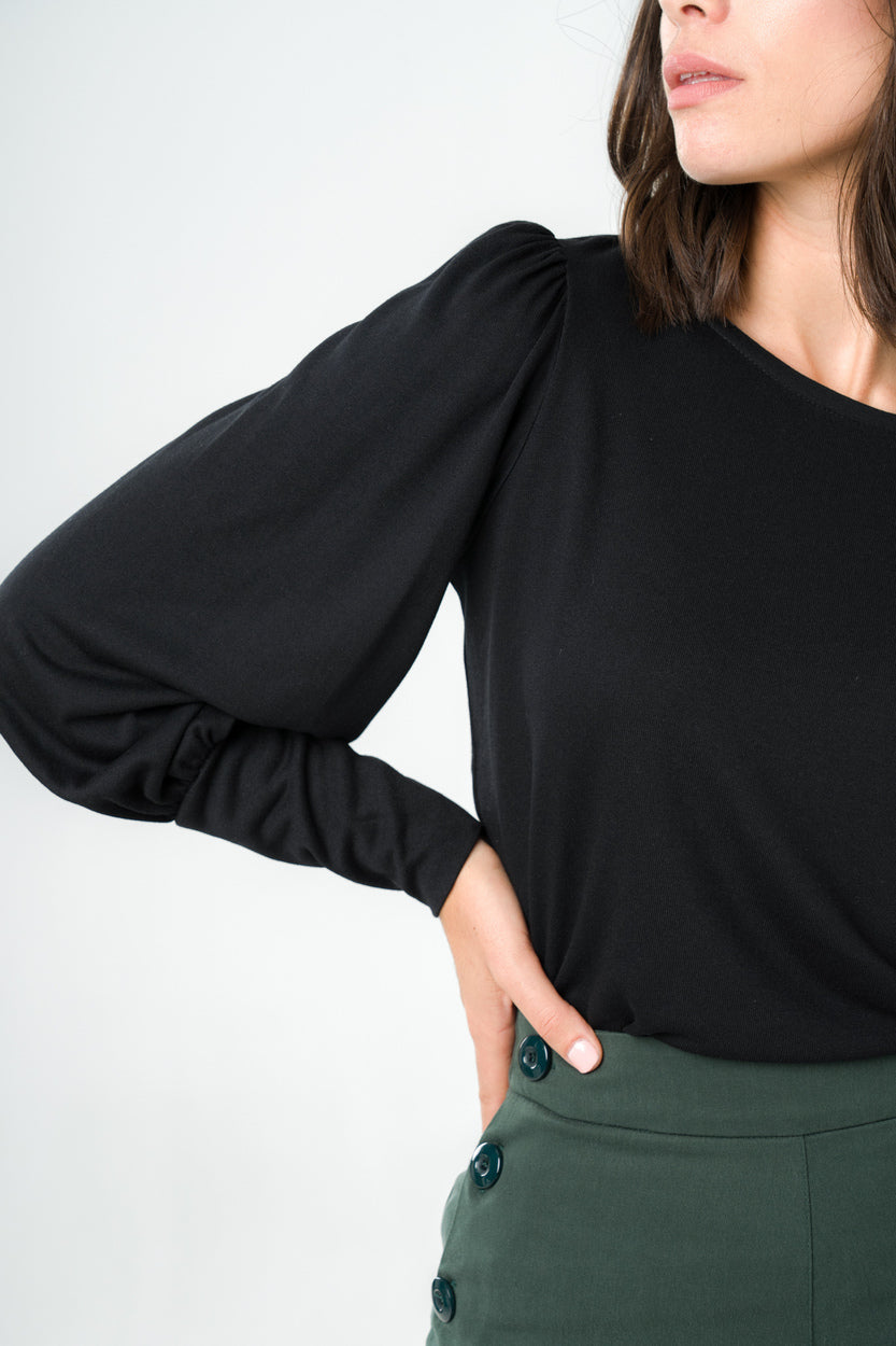 Blouse noire Freesia en 100% modal par Avani