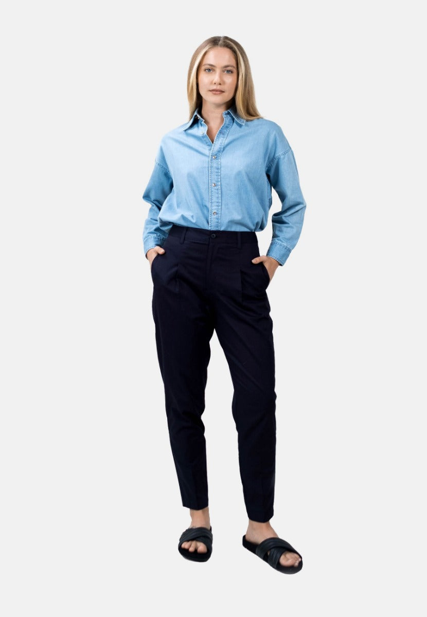 Black Salo QVD trousers made from 100% organic cotton by 1 People