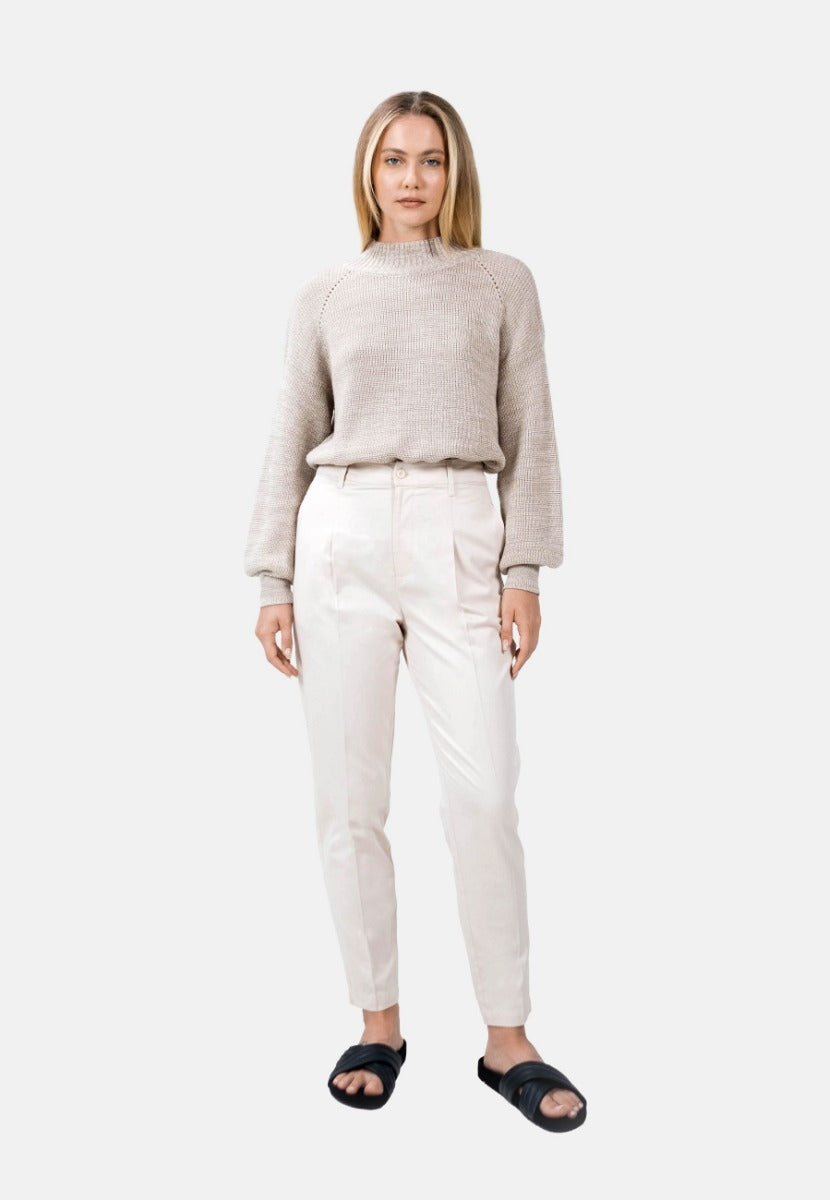White Salo QVD trousers made from 100% organic cotton by 1 People