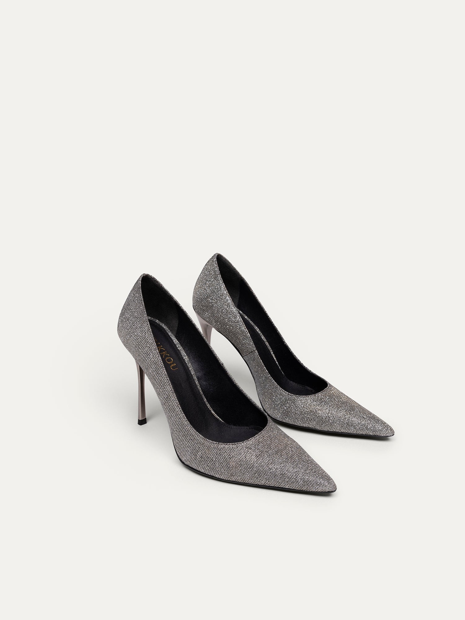 Escarpins gris pailletés 23h30 Vendredi soir c'est soirée cocktail réalisé à partir de matières recyclées de Bikkou