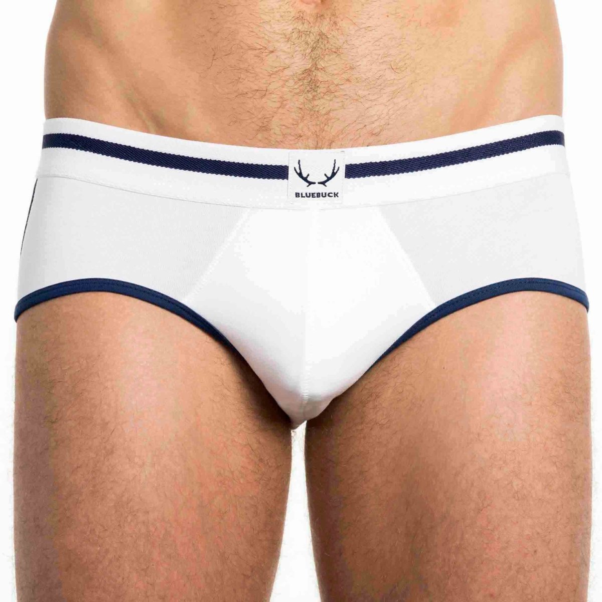 Slip blanc homme en coton bio - bordures bleu marine - BLUEBUCK