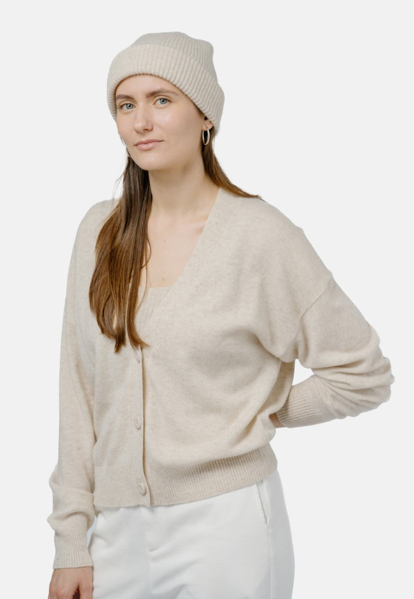 Beige Vilnius hat made of 100% cashmere by 1 People