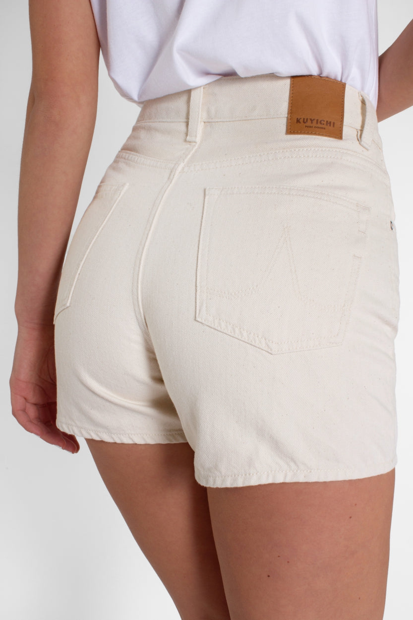 Jeans - Short Demi in weiss / offwhite aus 100% Bio - Baumwolle von Kuyichi