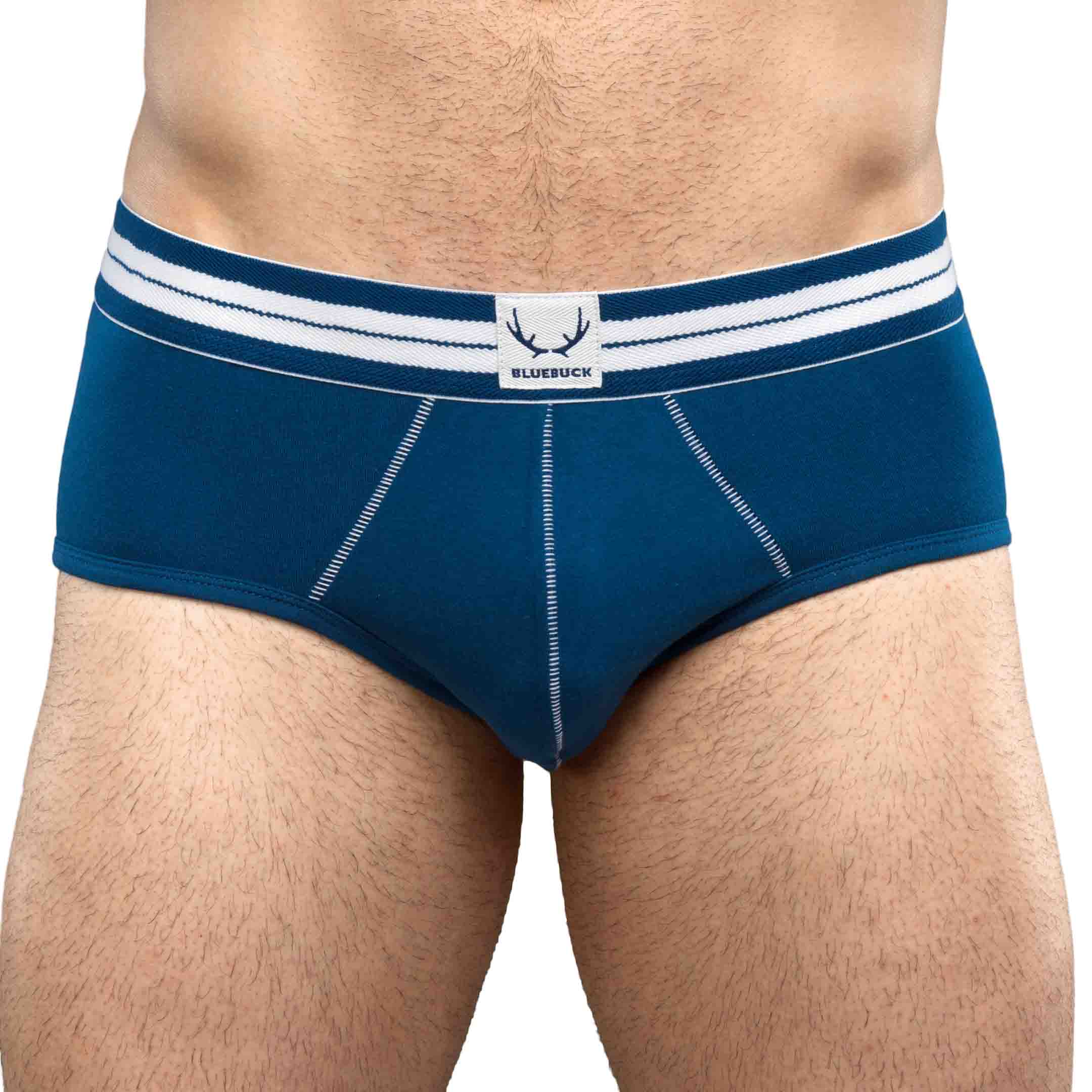 Navy blue underpants with white seams made of organic cotton from Bluebuck