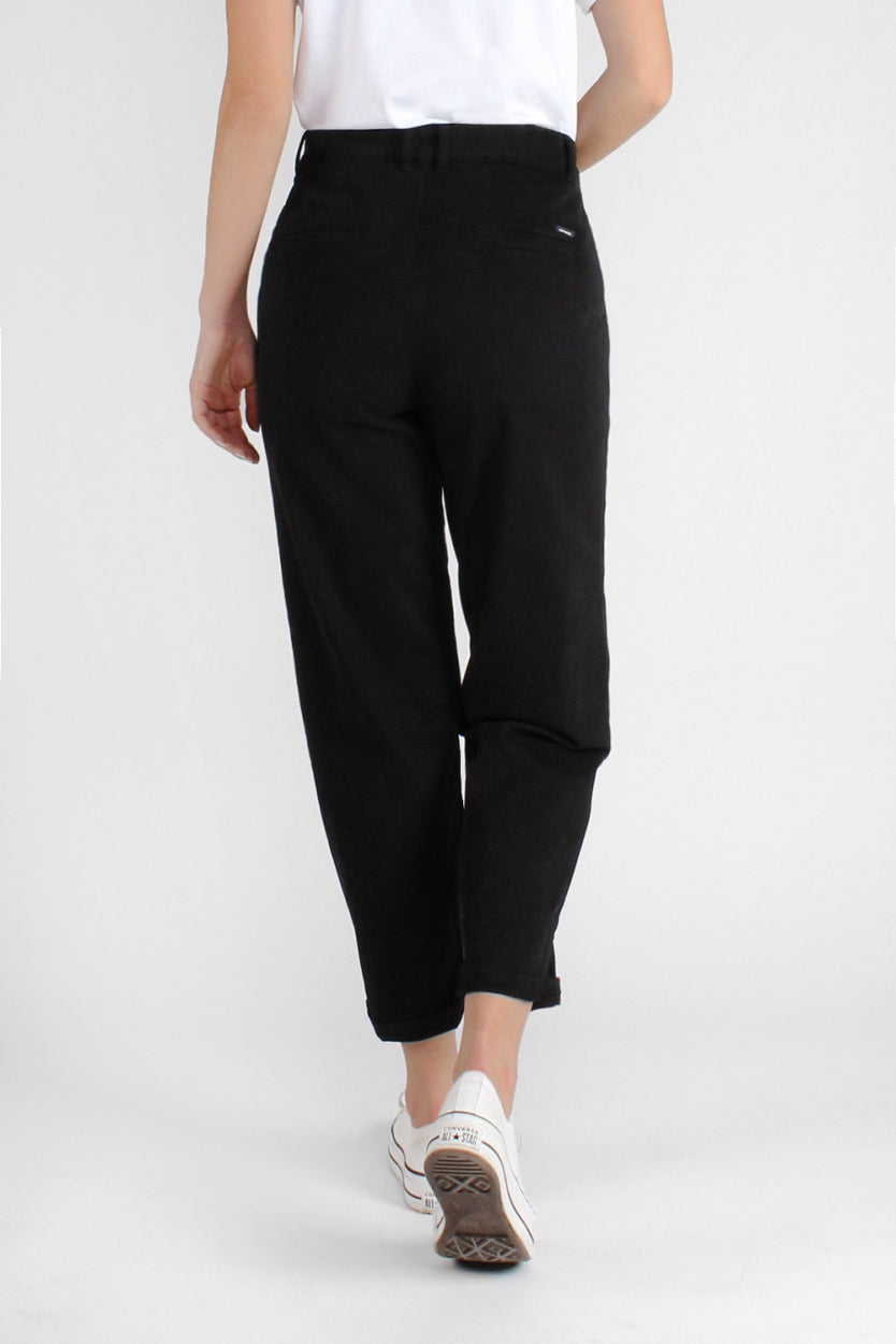 Lara chino trousers in black made from organic cotton by Kuyichi