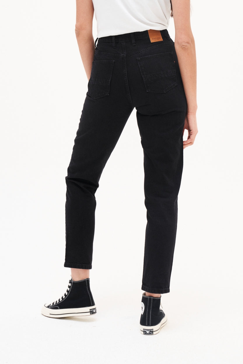 Jeans Nora Loose Tapered Vintage in black aus Bioaumwolle von Kuyichi