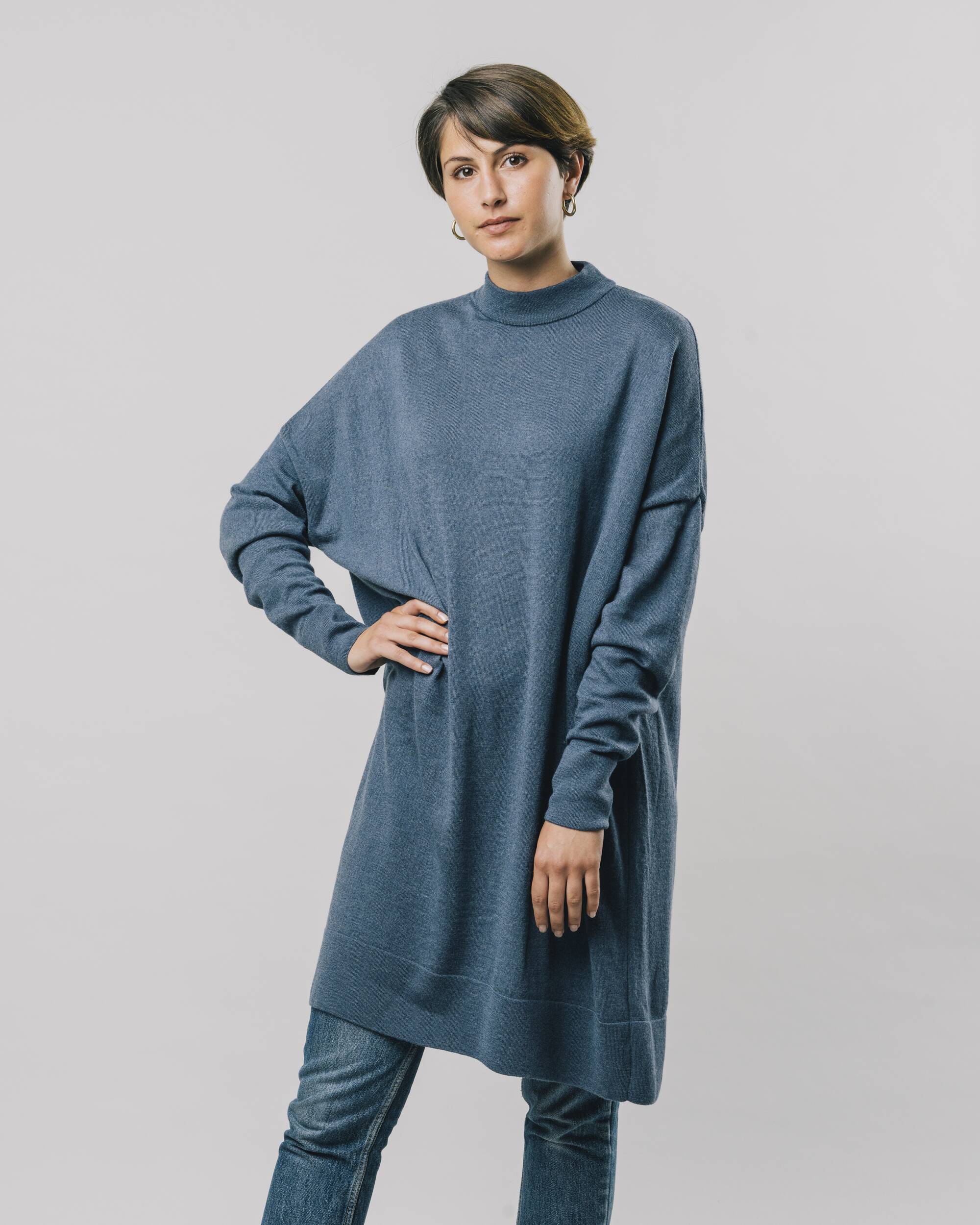 Sweater "Winter Day" in blue made from 100% organic merino wool from Brava Fabrics