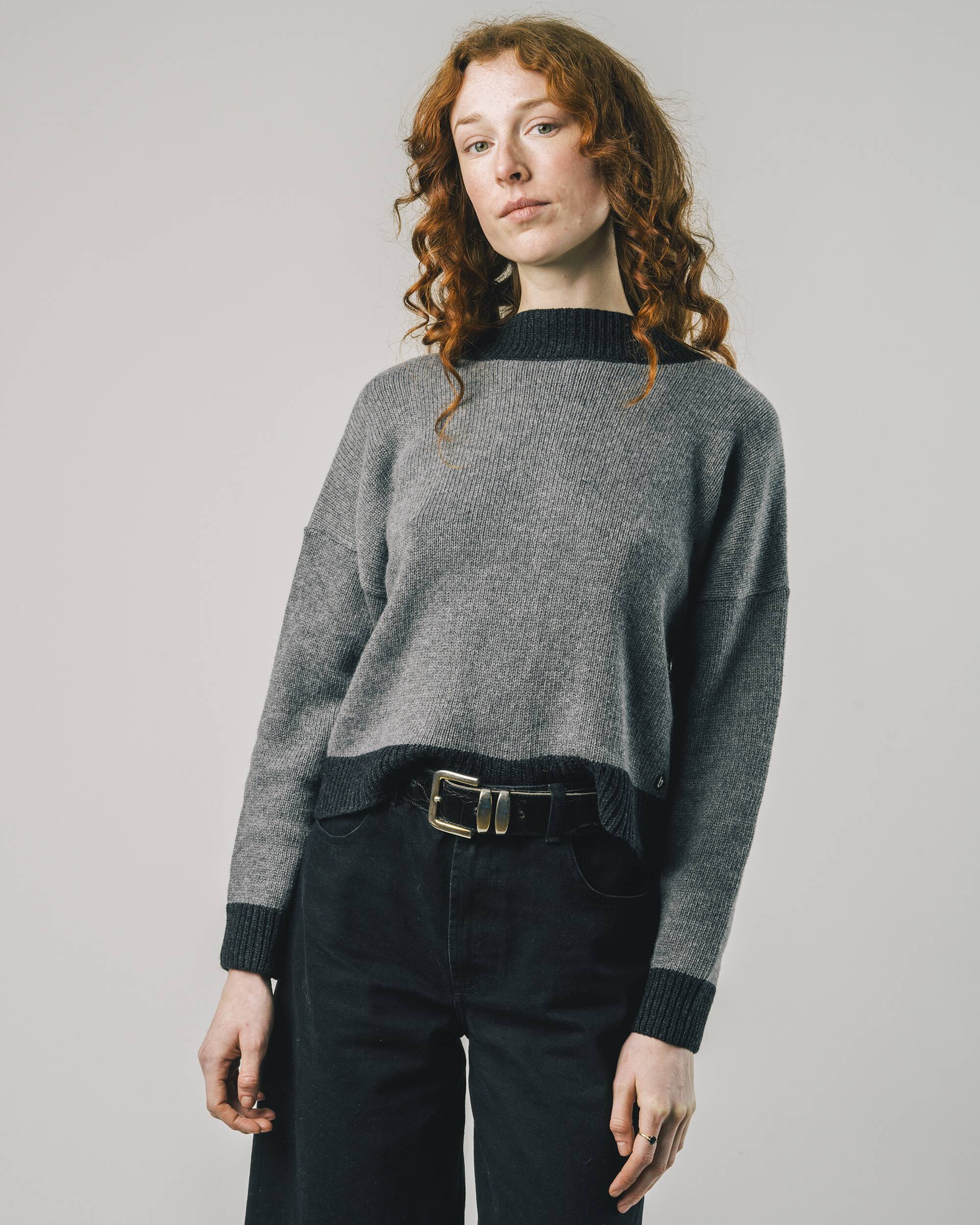 Bunter Sweater Back Buttons aus Corozo von Brava Fabrics