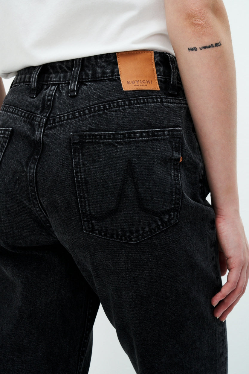 Jeans Nora Loose tapered Vintage in gray, loosely tailored made of organic and recycled cotton from Kuyichi