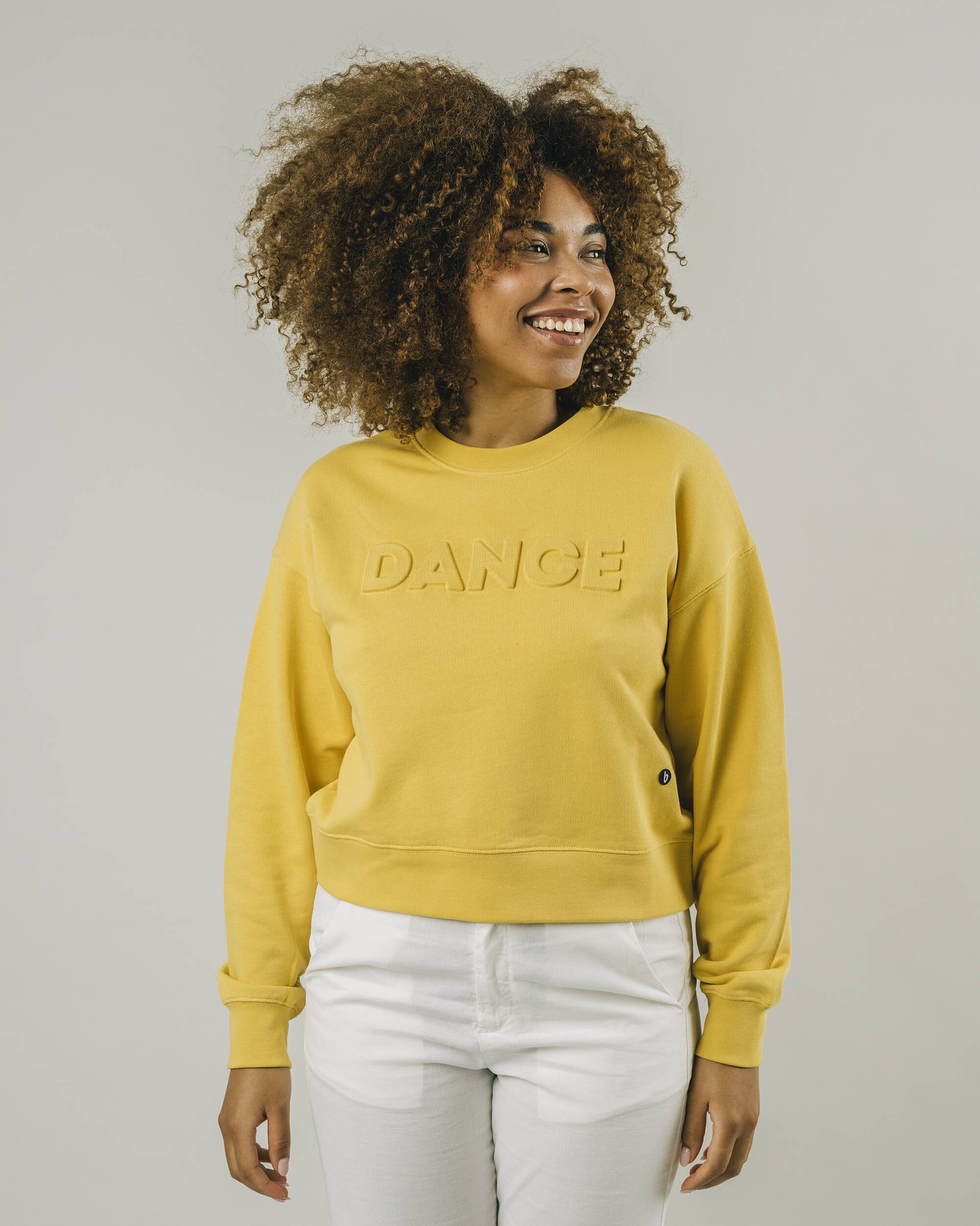 Yellow sweater Dance made of organic cotton from Brava Fabrics