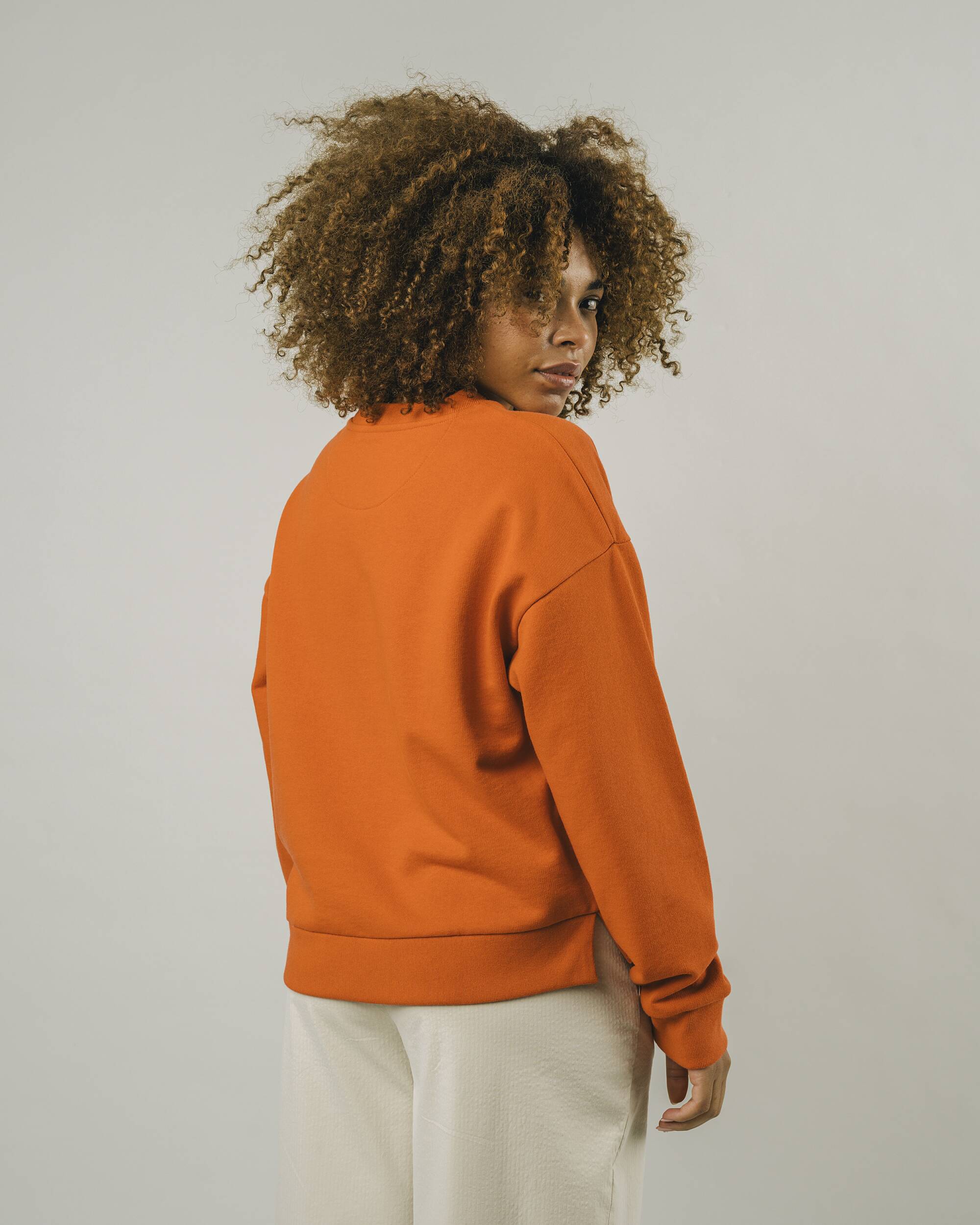 Colorful sweater Roda Face made of 100% organic cotton from Brava Fabrics