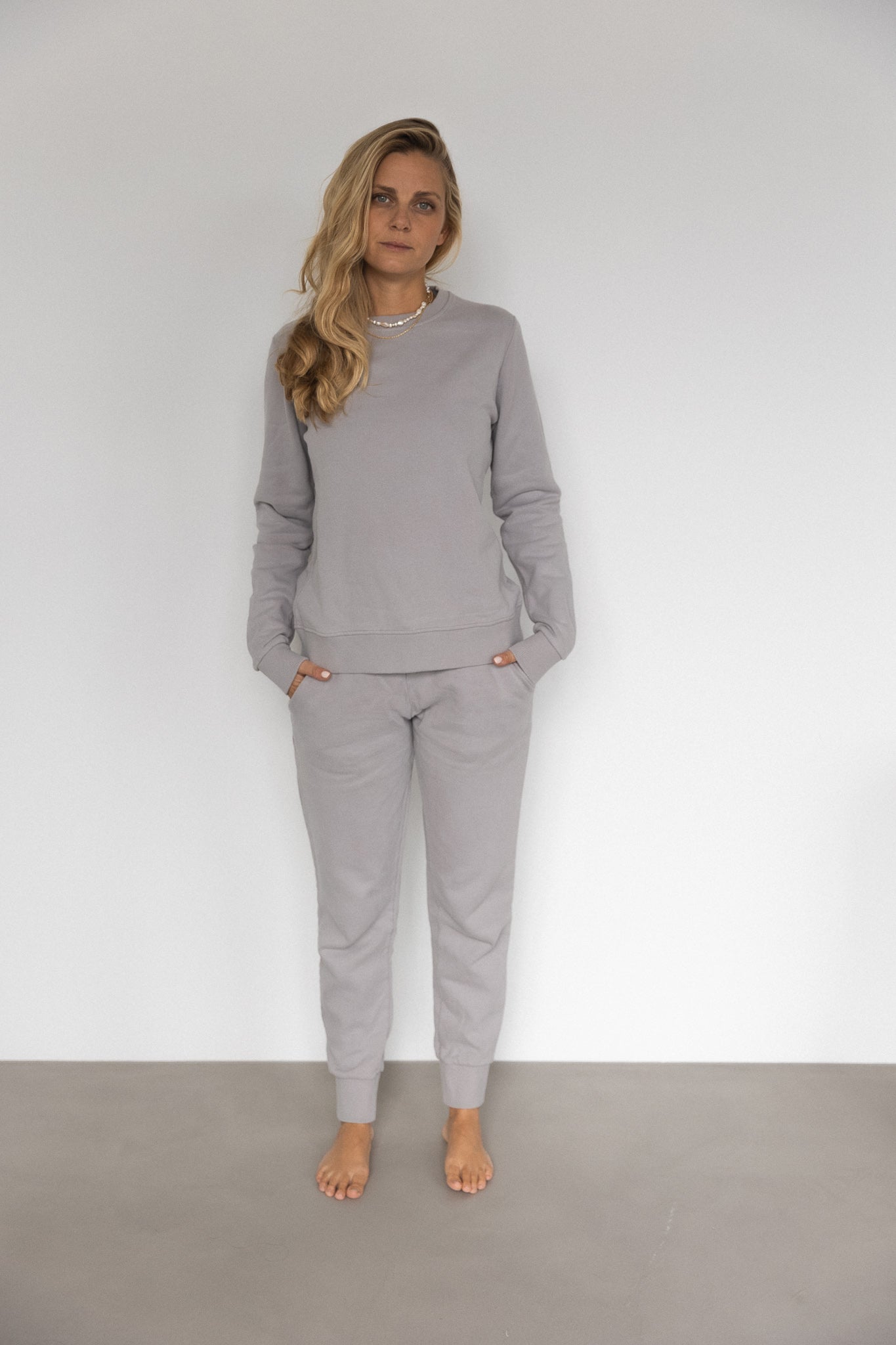 Pull gris clair CALMA en coton 100% biologique de Pura Clothing