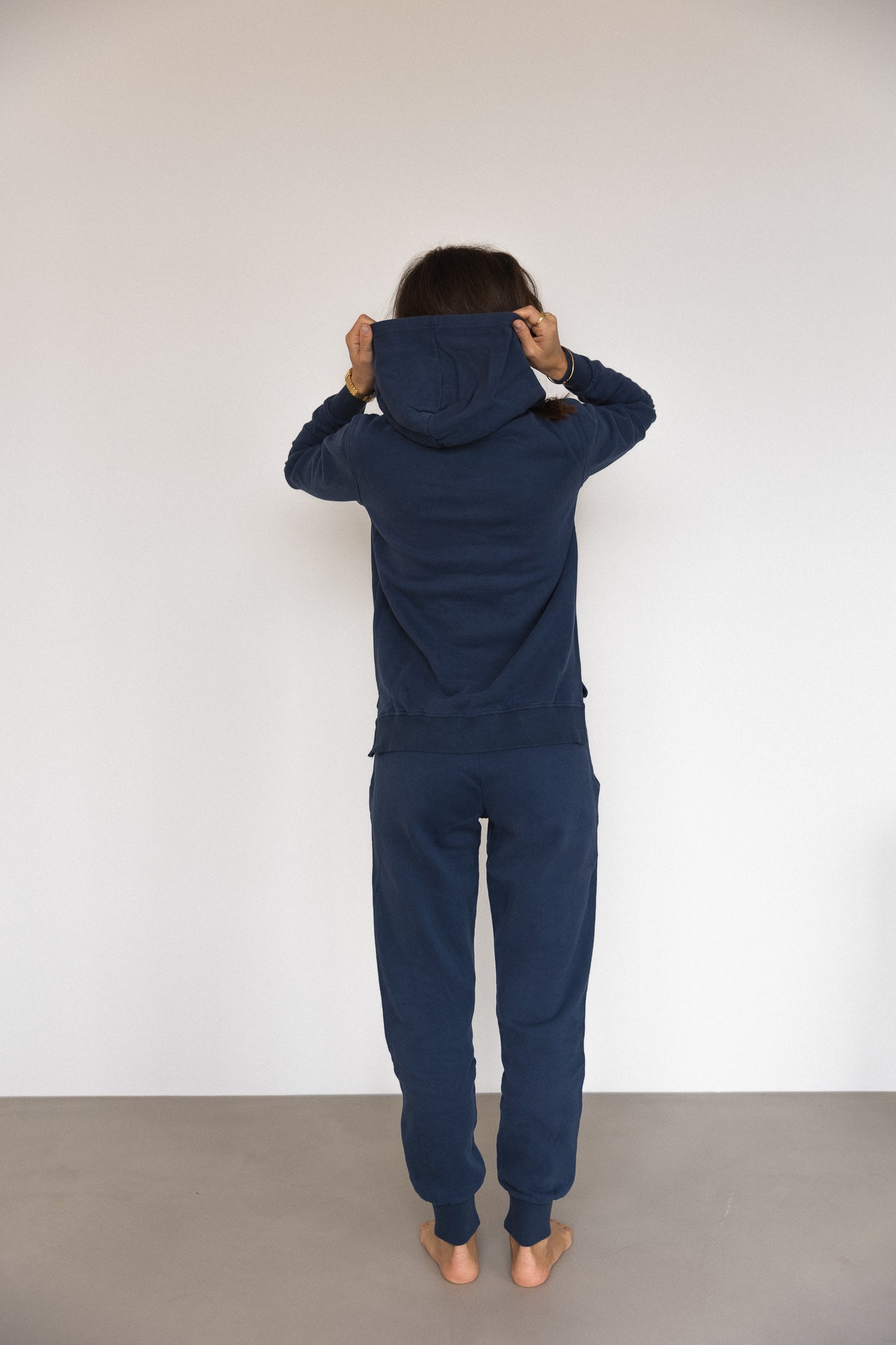 Navy blue trousers MONA made from 100% organic cotton from PURA Clothing 