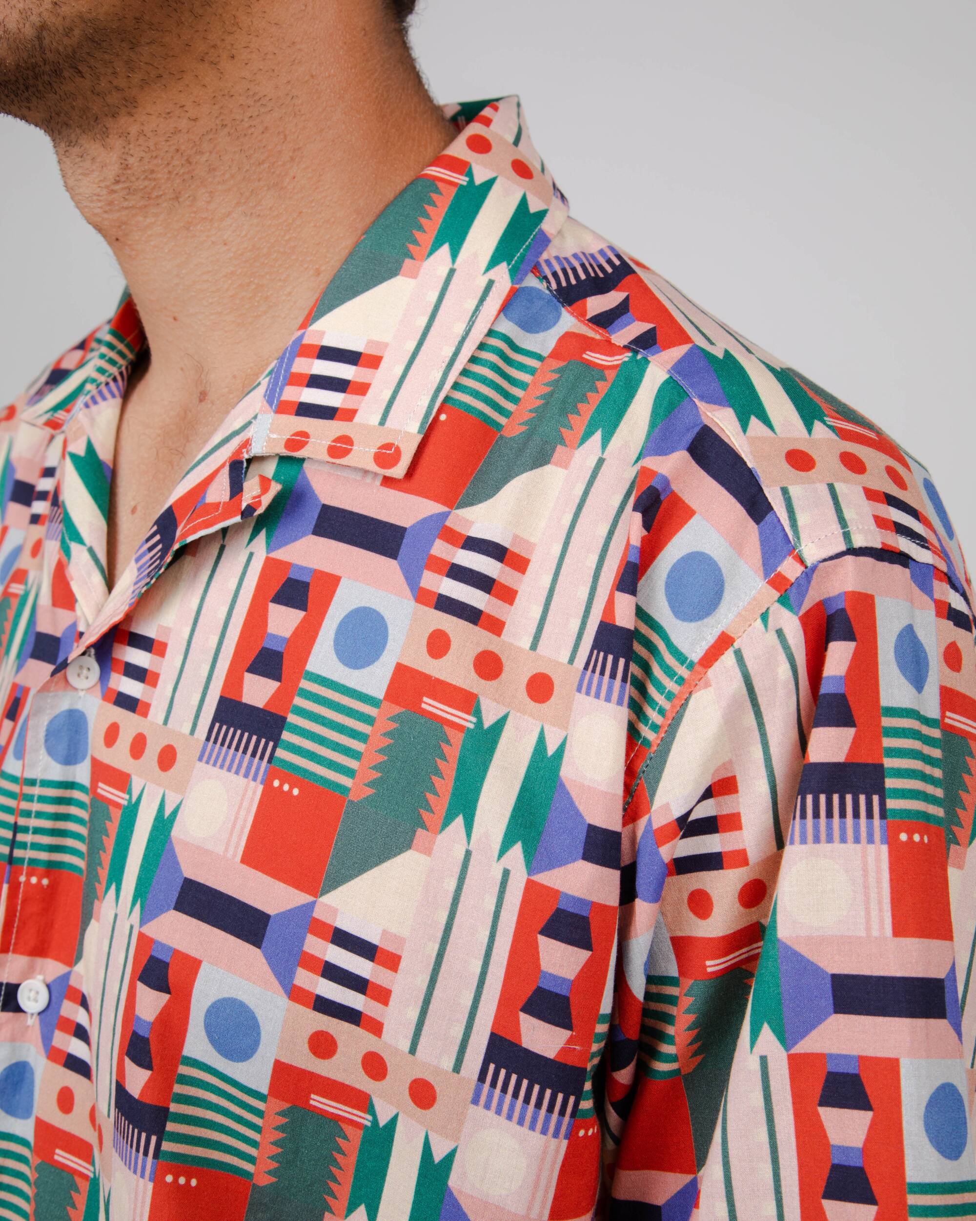 Buntes, kurzärmliges Hemd Artisan Aloha aus Bio-Baumwolle von Brava Fabrics