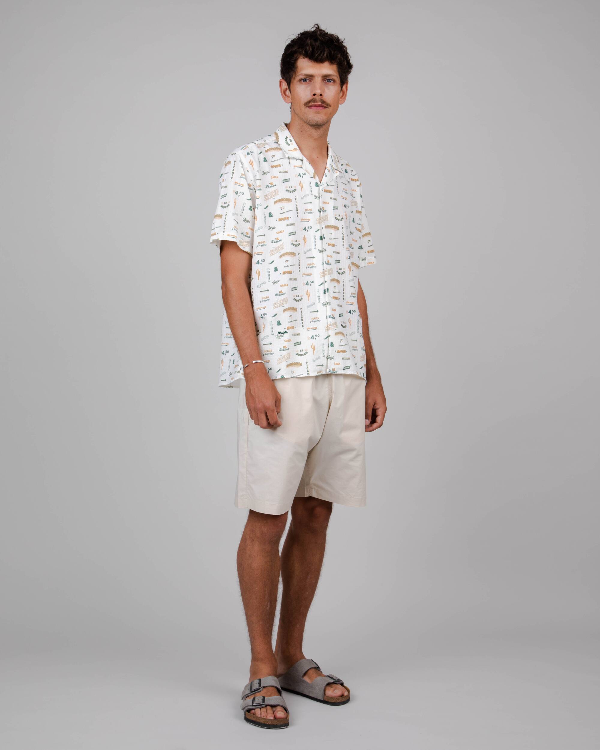 Sabrosa colorful printed short-sleeved organic cotton shirt from Brava Fabrics