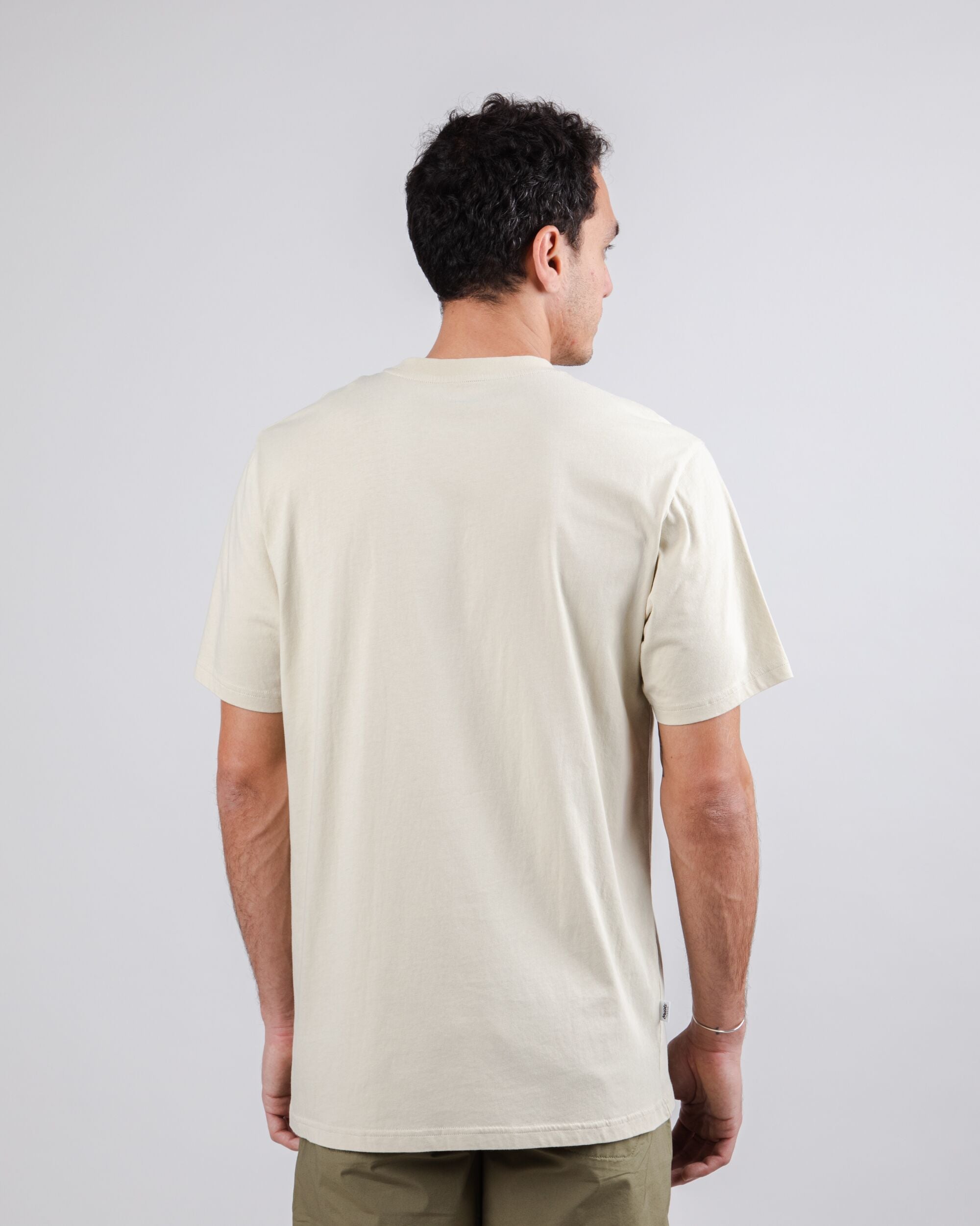 T-shirt beige Red Chilli en coton 100% biologique de Brava Fabrics