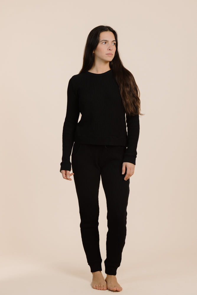 Schwarzer Pullover KALI aus 100% Bio-Baumwolle von PURA Clothing
