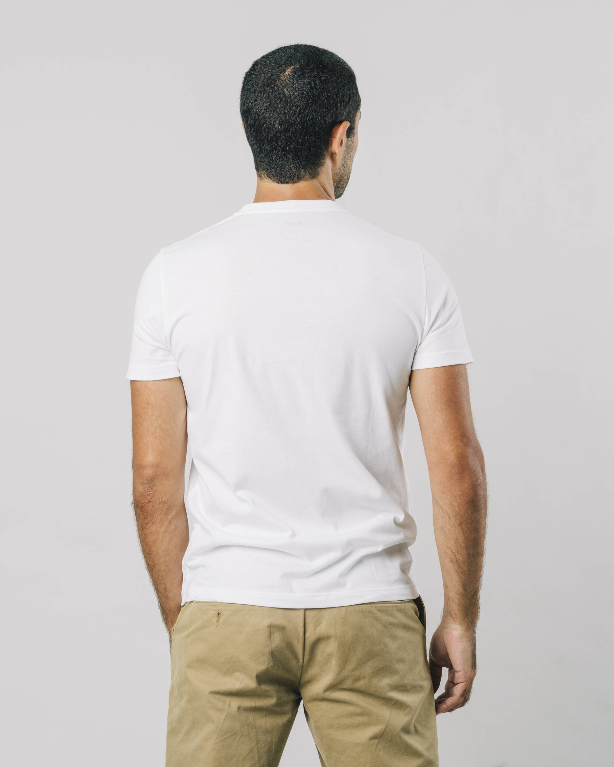 T-shirt blanc chaussettes Appeal en coton 100% biologique de Brava Fabrics