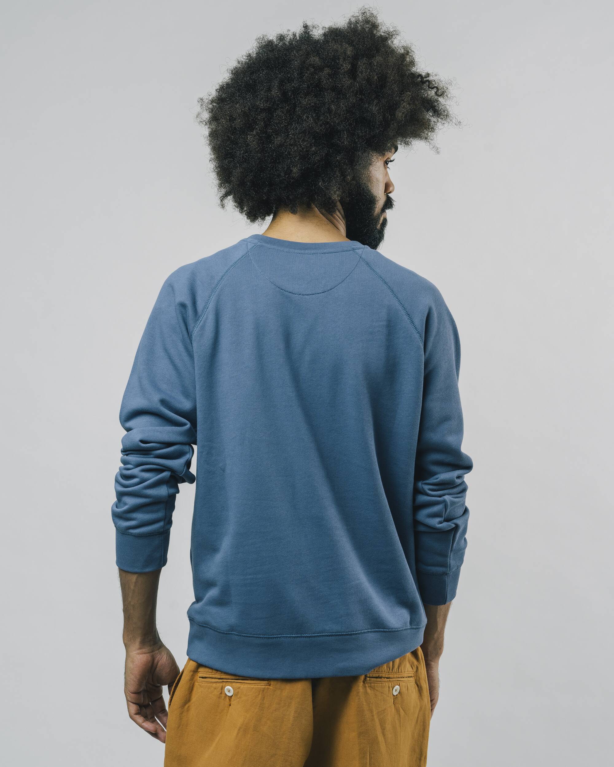 Pull bleu Take Away en coton 100% biologique de Brava Fabrics