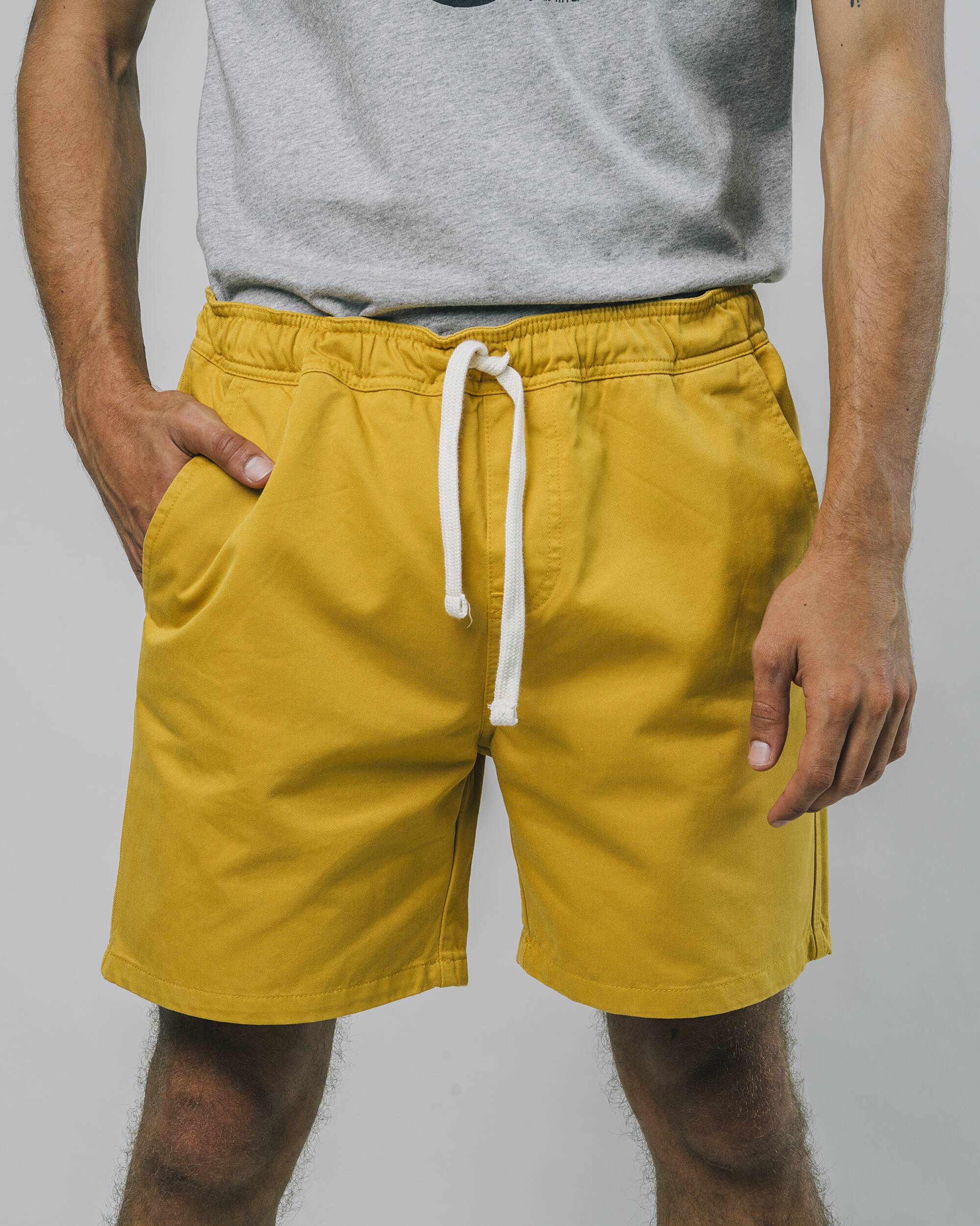 Short Narciso jaune en coton 100% biologique de Brava Fabrics