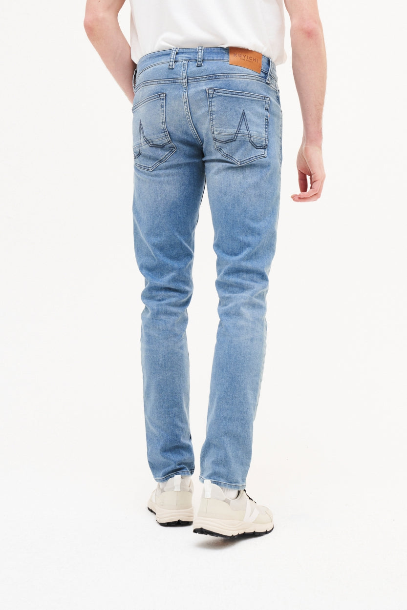 Jeans Jamie slim in skylar blue made of organic cotton from Kuyichi