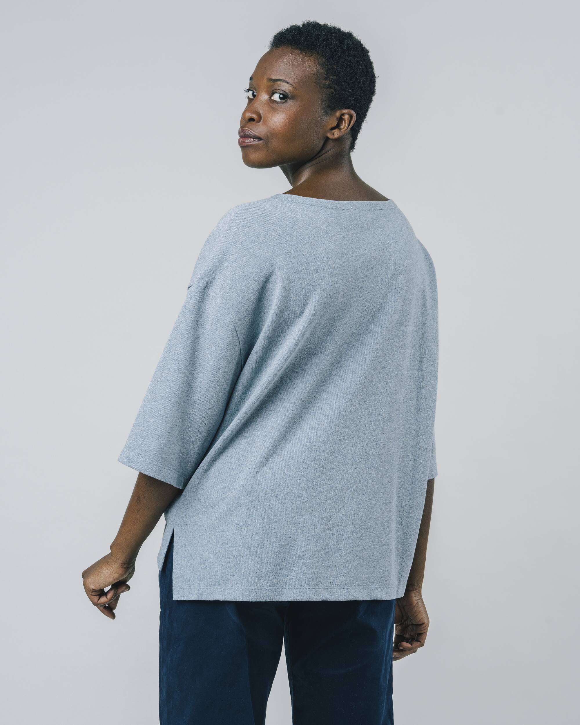 Blue Kibibi sweater made of mixed fibers from Brava Fabrics