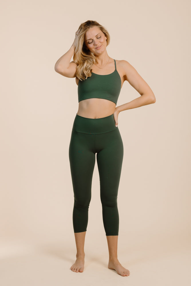 Green leggings NINA made from recycled polyamide from PURA Clothing
