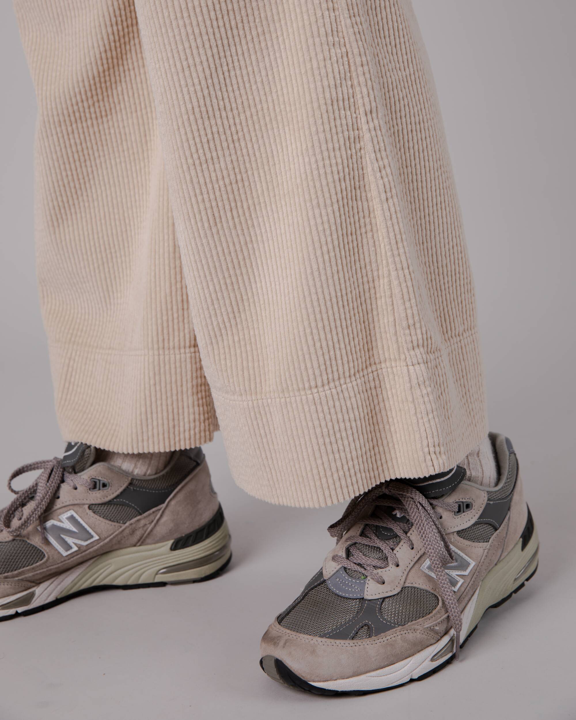 Beige wide corduroy pants made of organic cotton from Brava Fabrics
