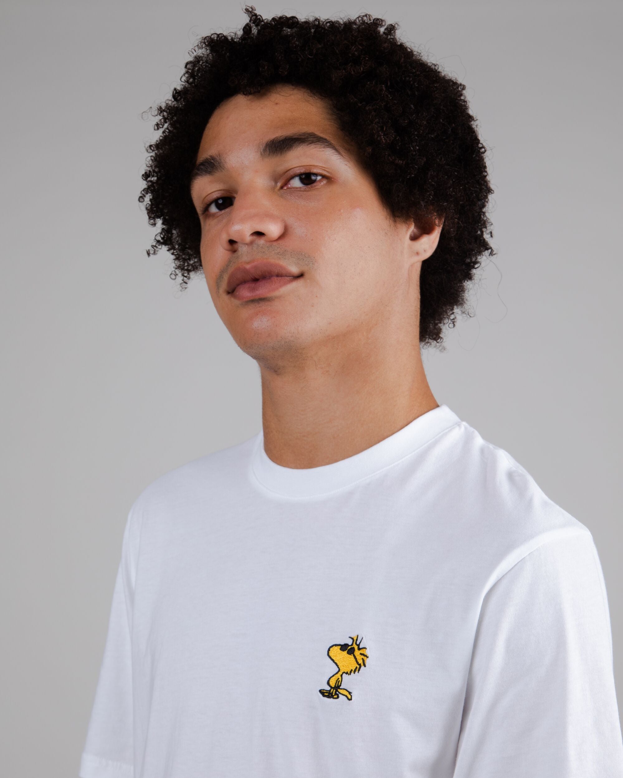 T-Shirt Peanuts Sunny Woodstock in weiss aus Bio Baumwolle von Brava Fabrics