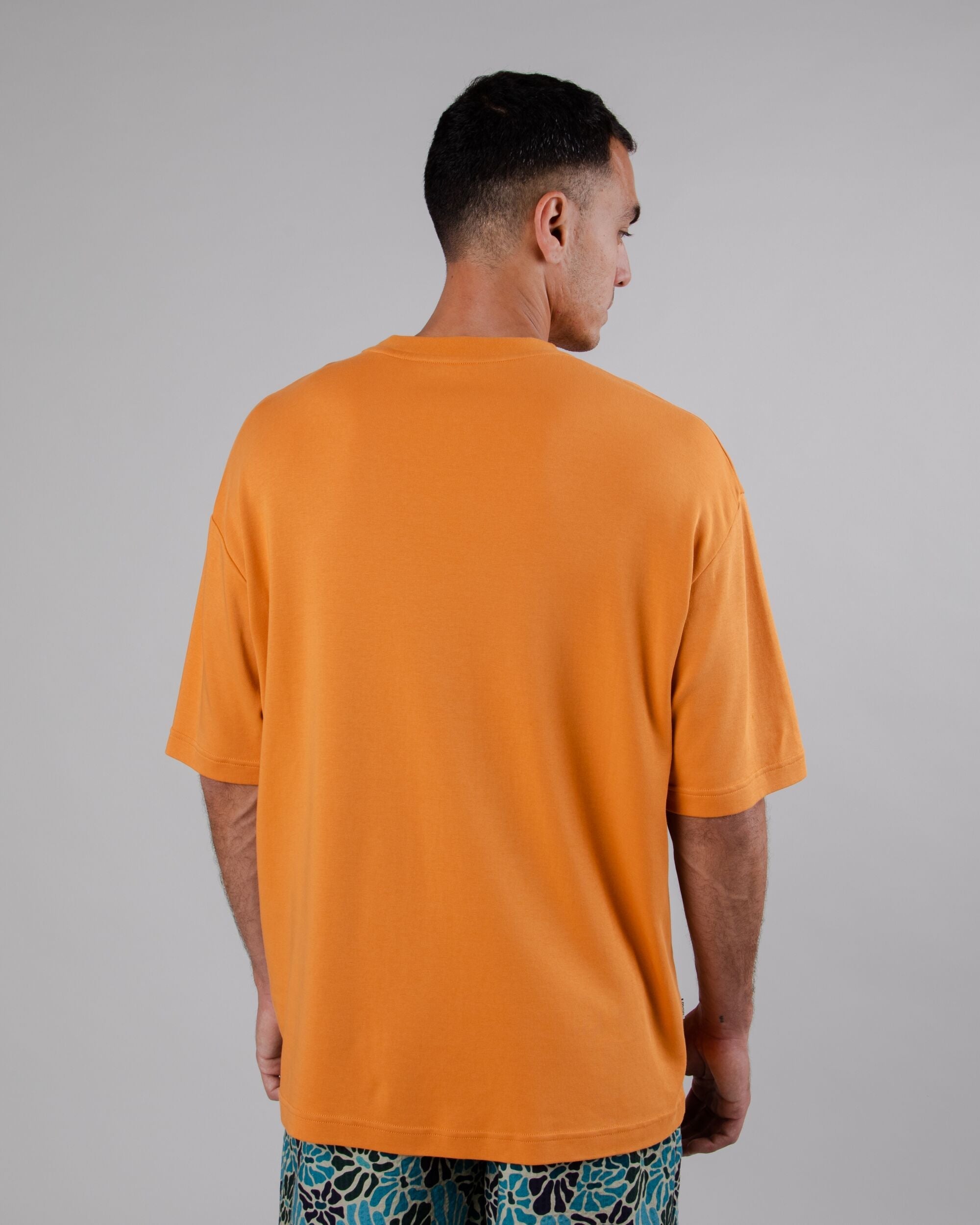 Chemise orange oversize interlock en coton de Brava Fabrics