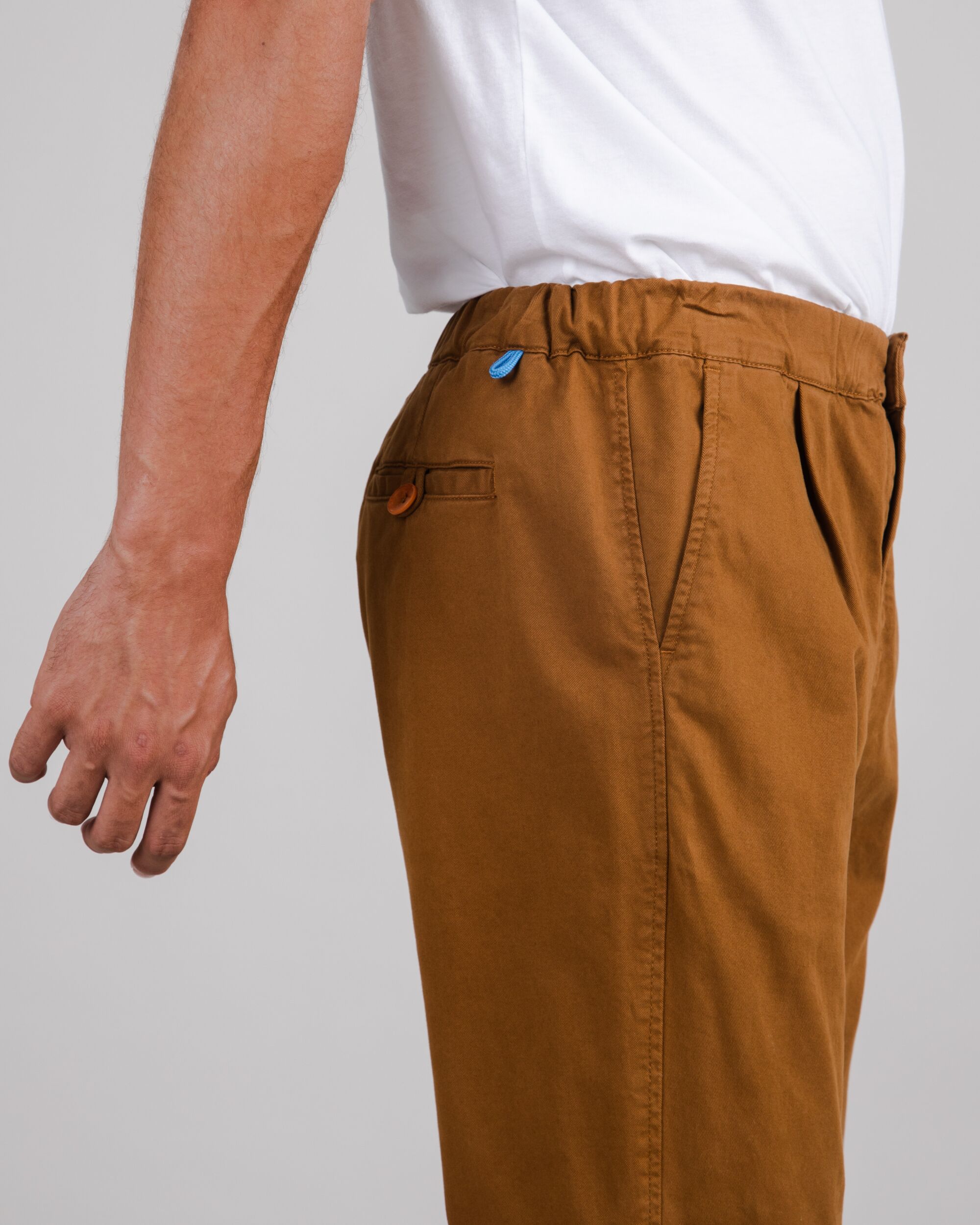 Comfort chino pants in brown made from organic cotton from Brava Fabrics