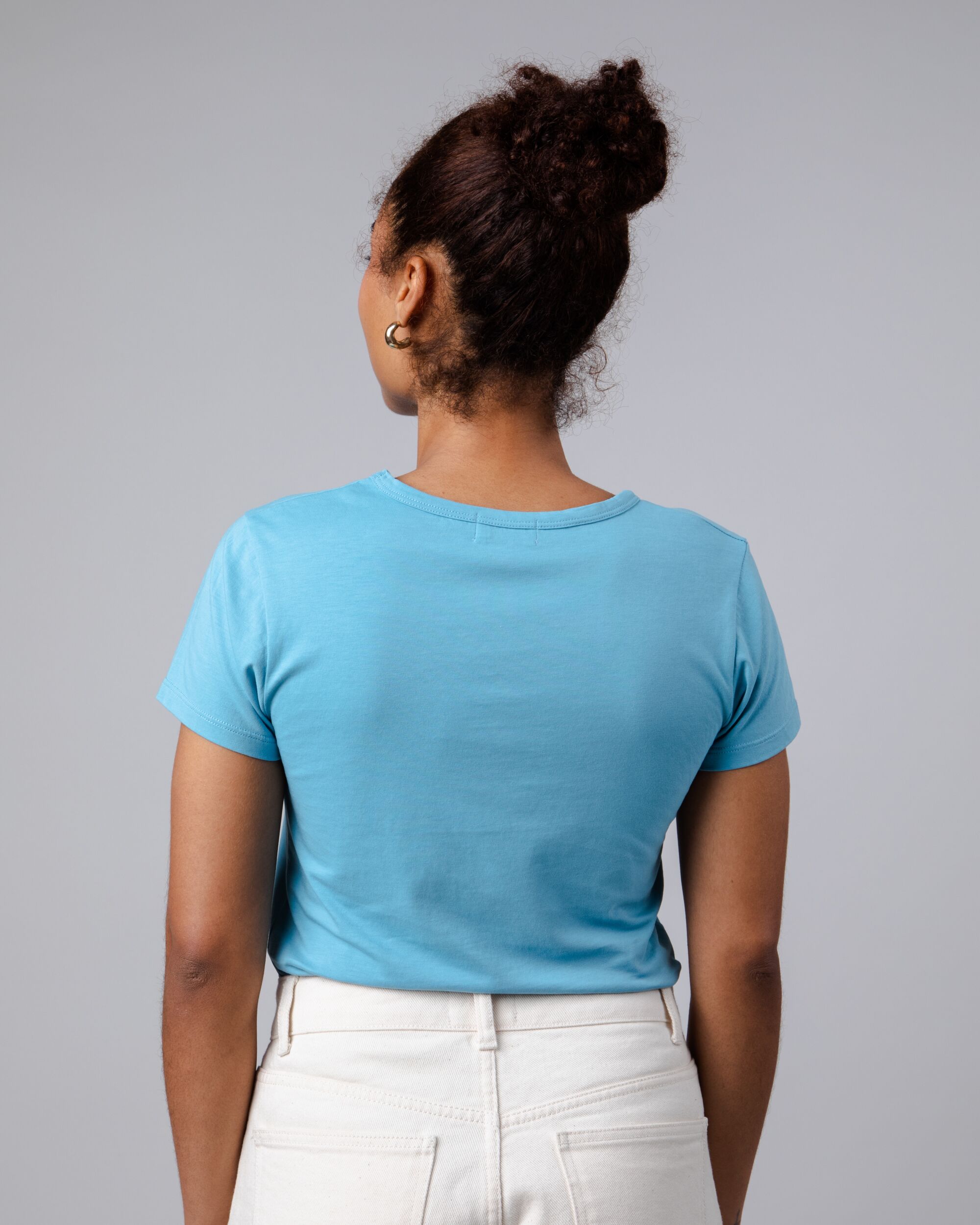 T-shirt Peanuts Beach en bleu en coton biologique de Brava Fabrics