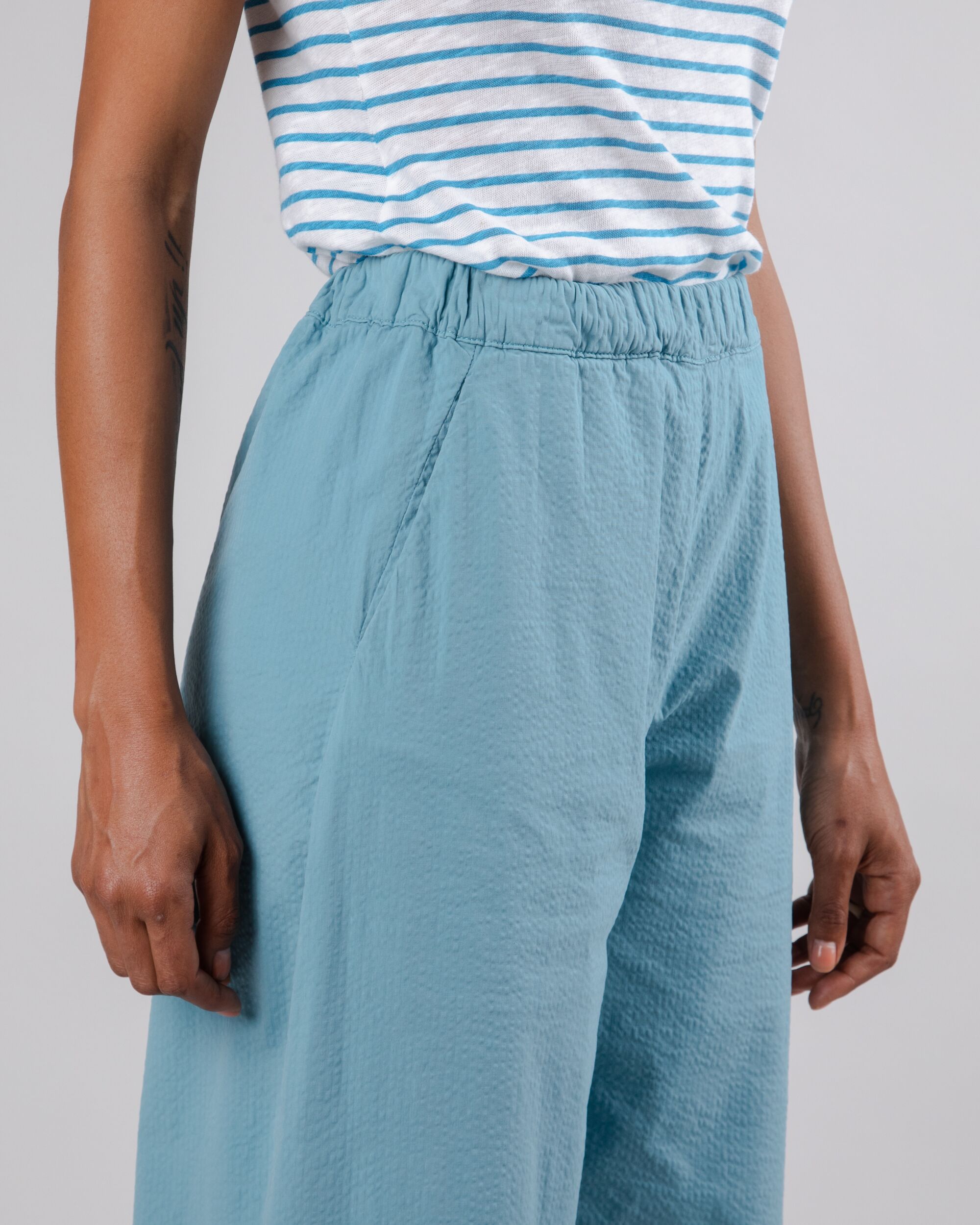 Oversize Picnic trousers in ocean blue made from organic cotton by Brava Fabrics