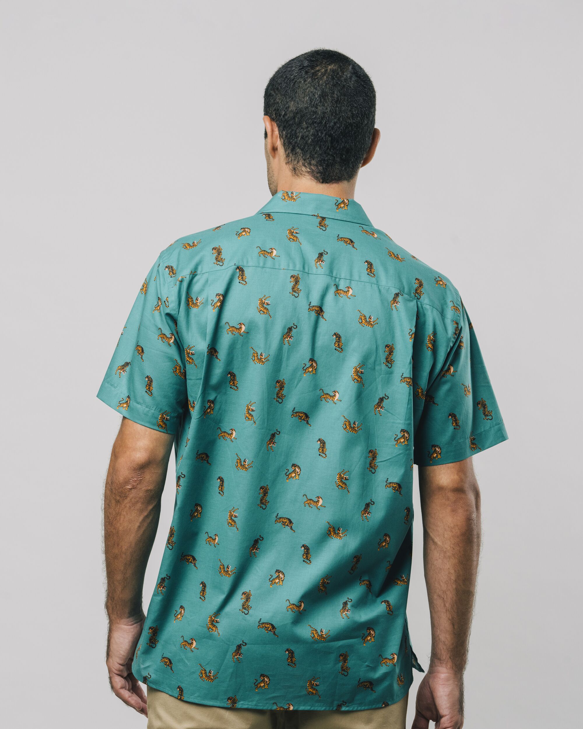 Green 100% organic cotton Roar Roar Aloha printed T-shirt from Brava Fabrics