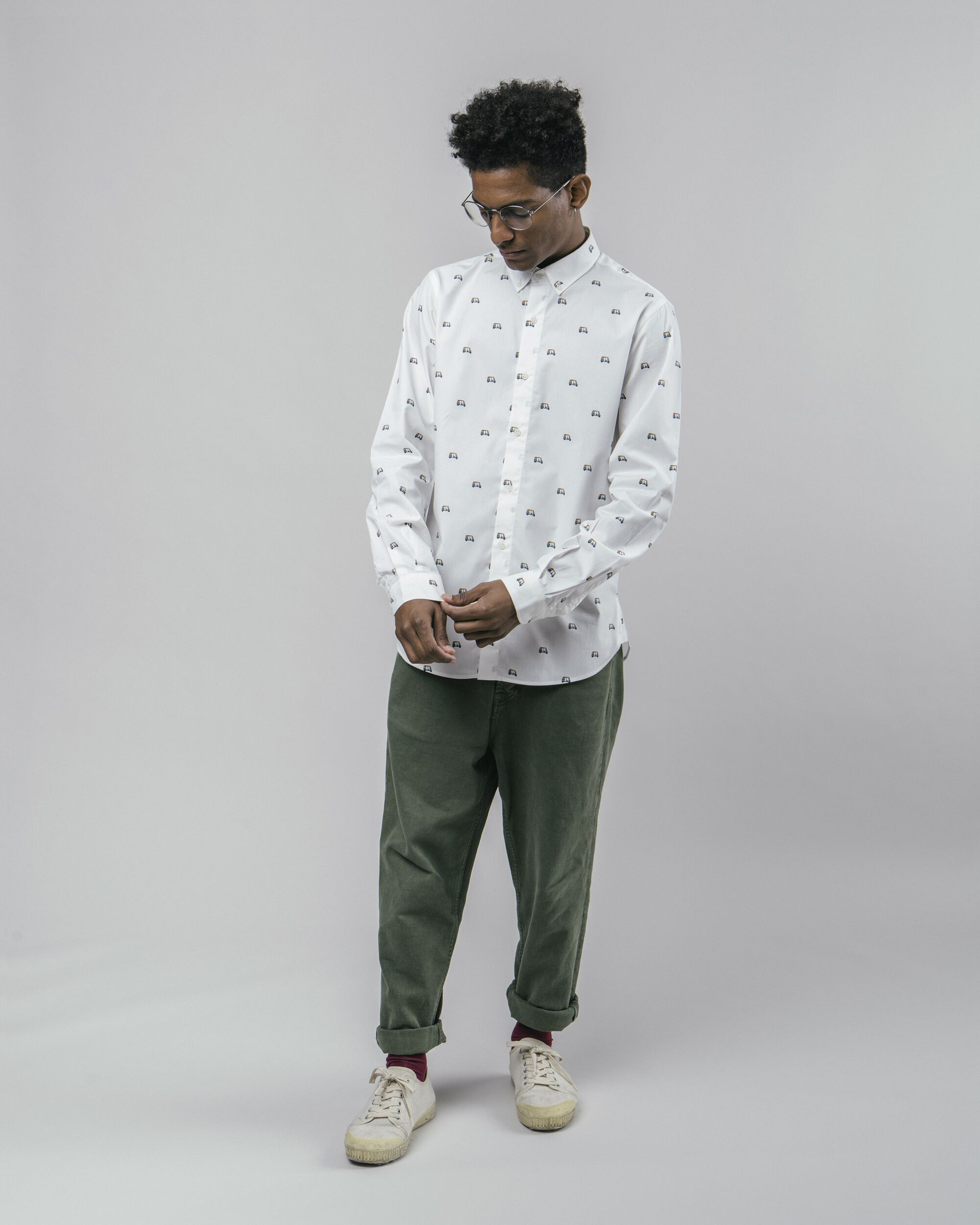 White, printed Tuk Tuk Race shirt made from 100% organic cotton from Brava Fabrics