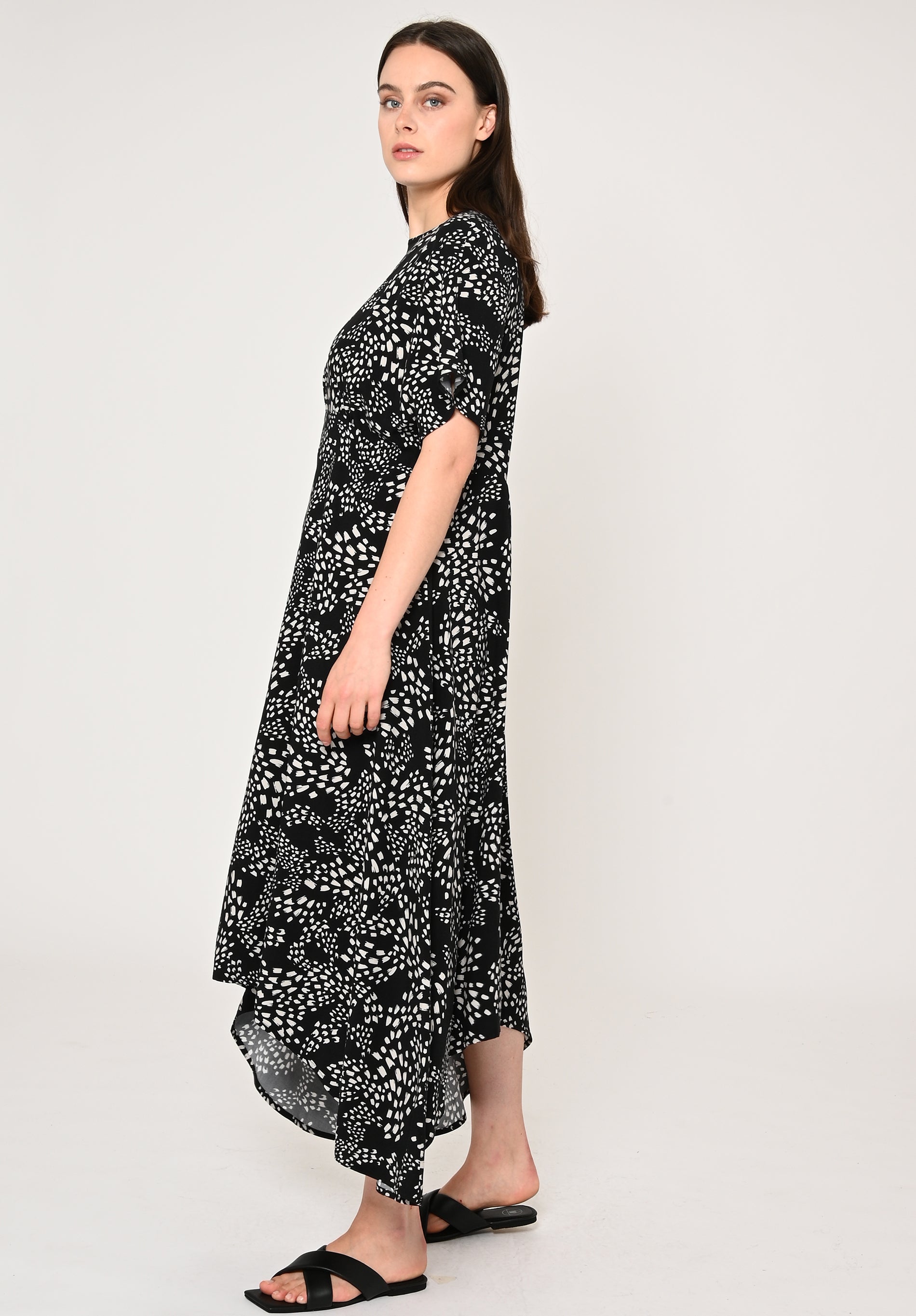 Maxi dress ODON in black and white pattern by LOVJOI made from ECOVERO™