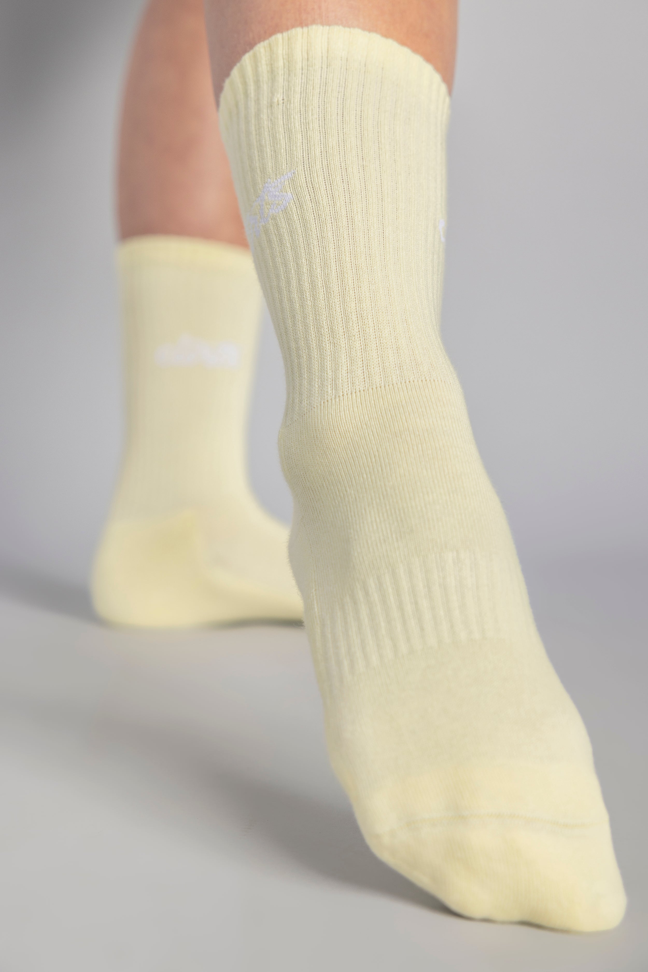 Gelbe Socken Classic Logo aus Bio-Baumwolle von DIRTS