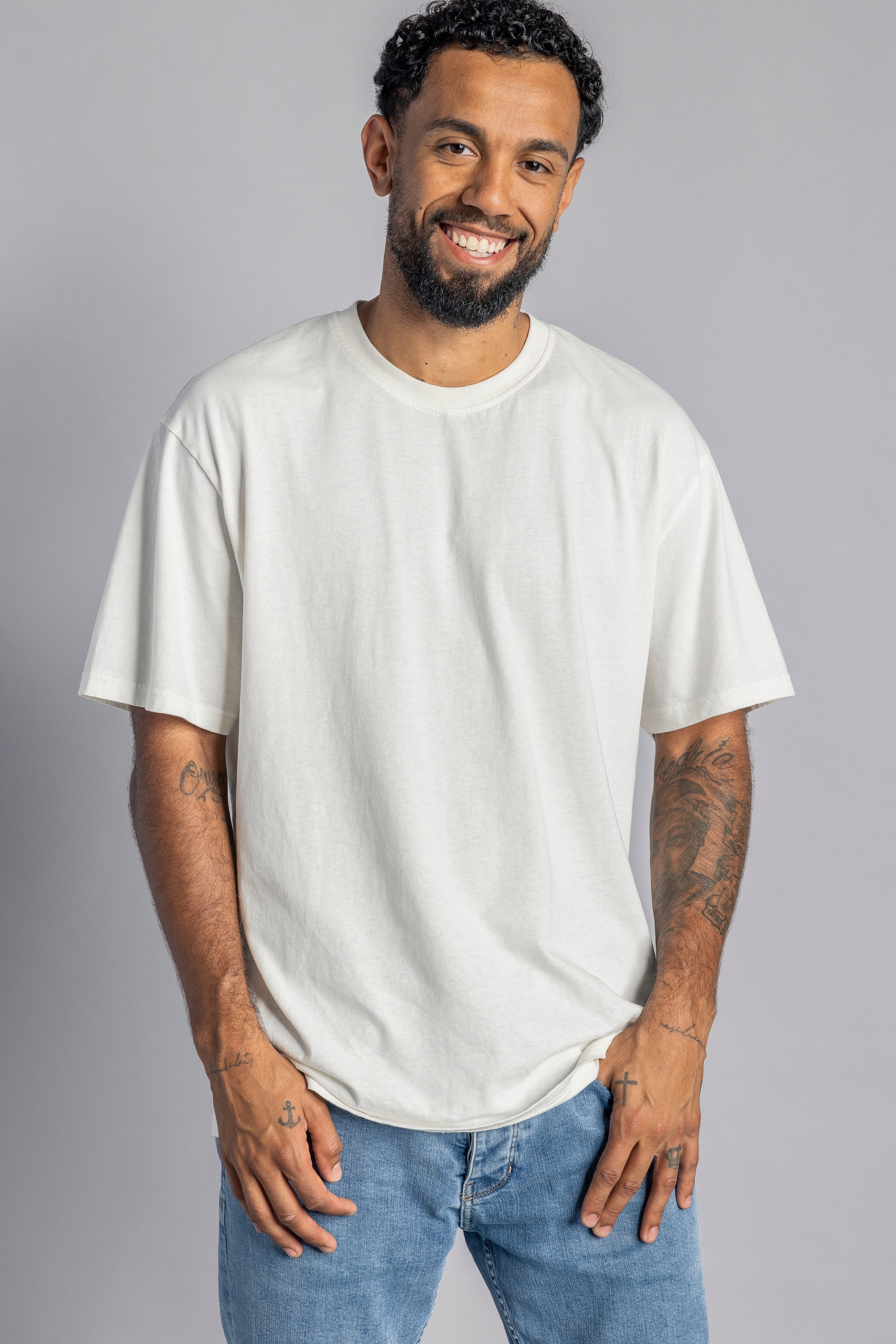 White oversized T-shirt made from recycled wool from DIRTS