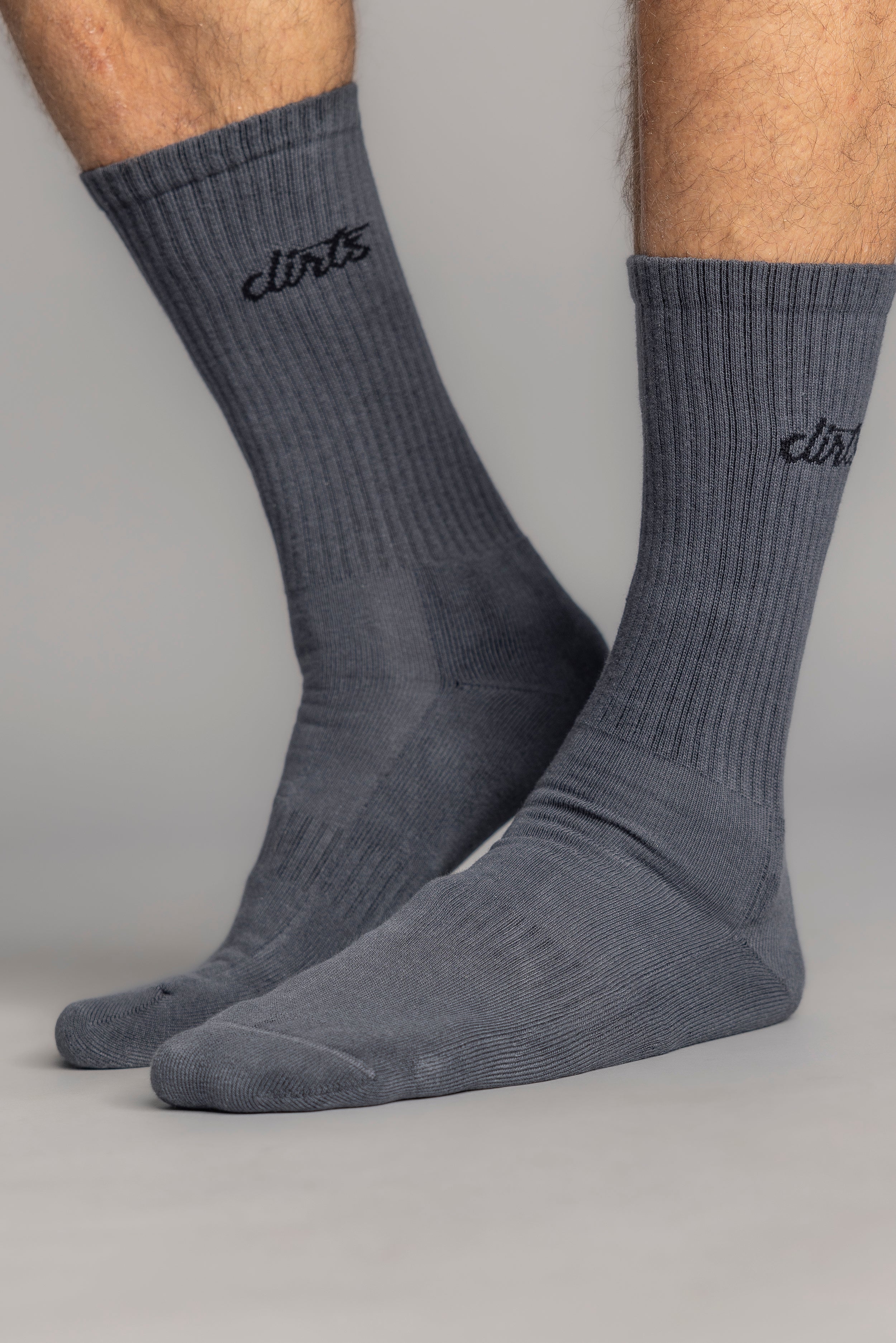 Dark gray Classic Logo socks made of organic cotton from DIRTS