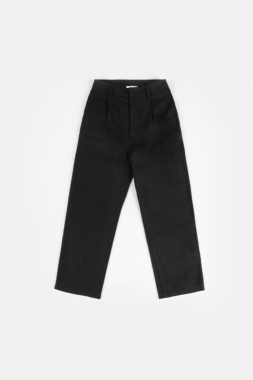 Black flannel trousers made from 100% organic cotton from Rotholz