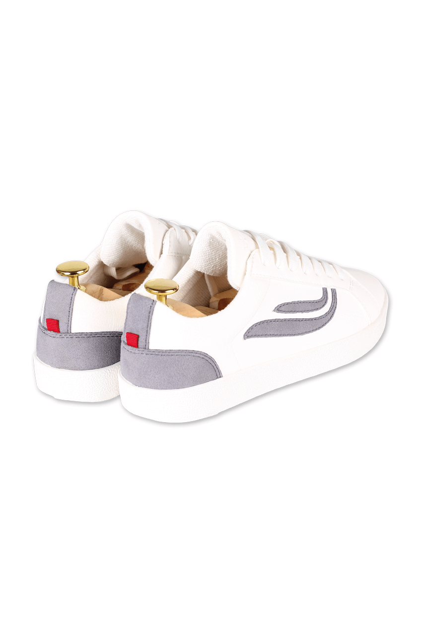 Weisse Eco Sneakers G-HELA aus Cornwaste von Genesis