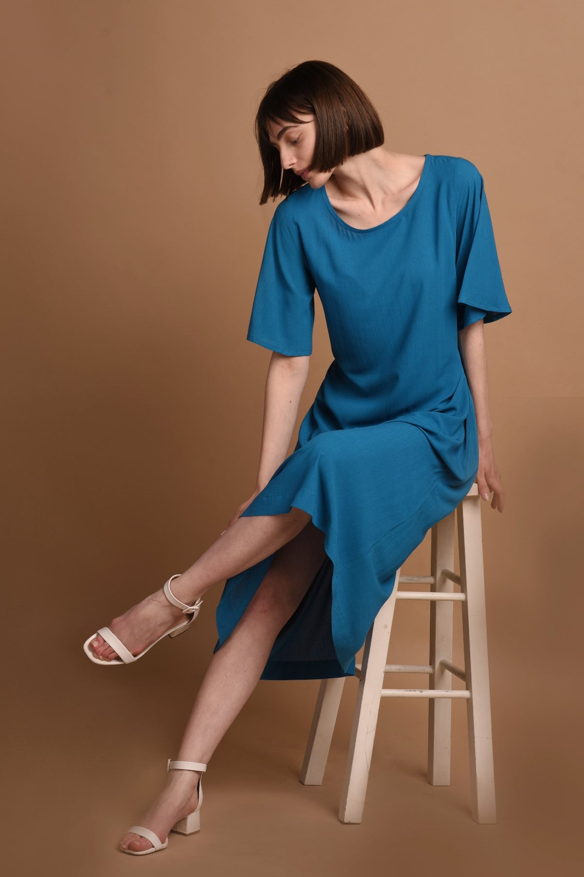 Blaues Kleid Nika aus 100% Viskose von Ayani