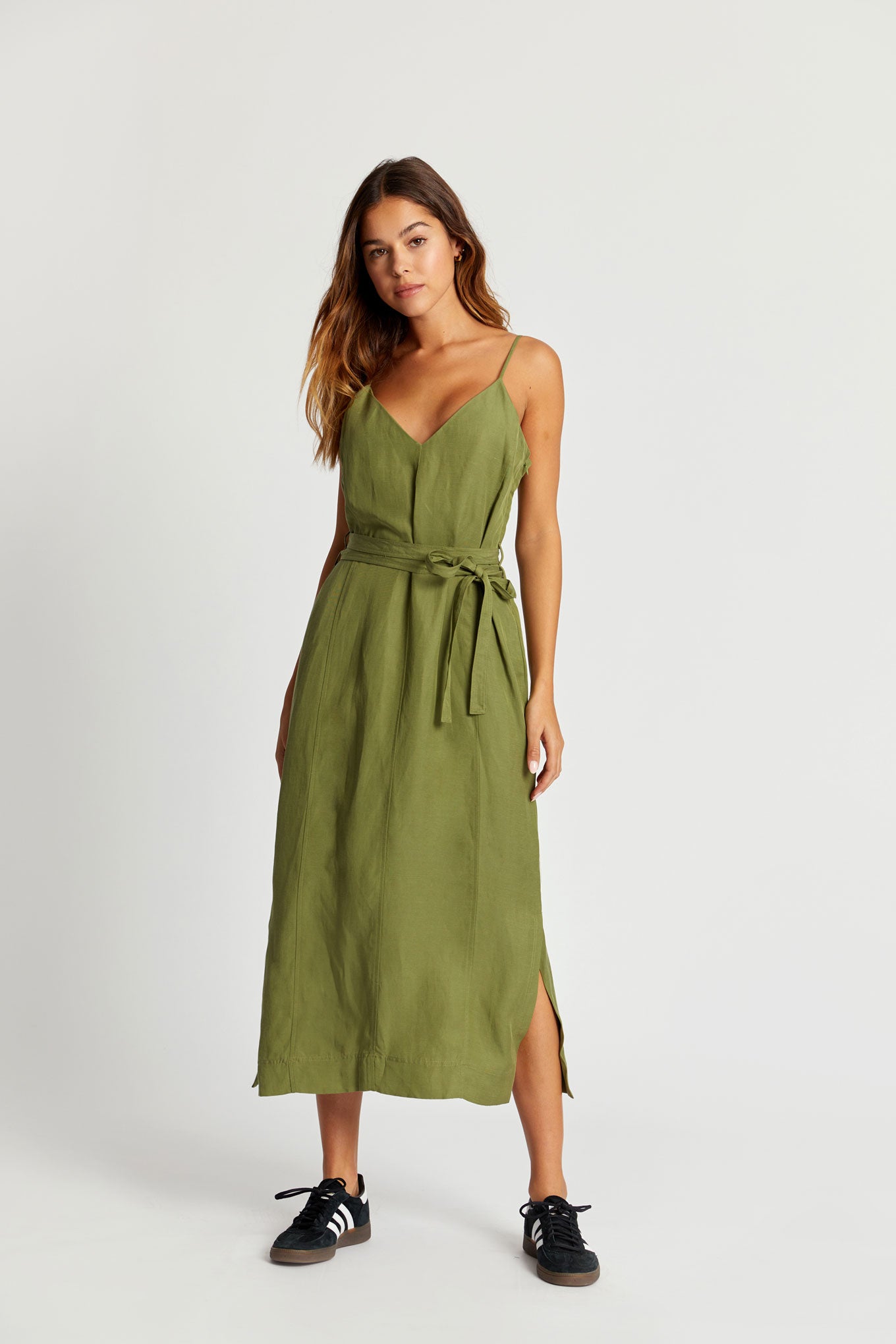 Green dress IMAN made of tencel and linen from Komodo