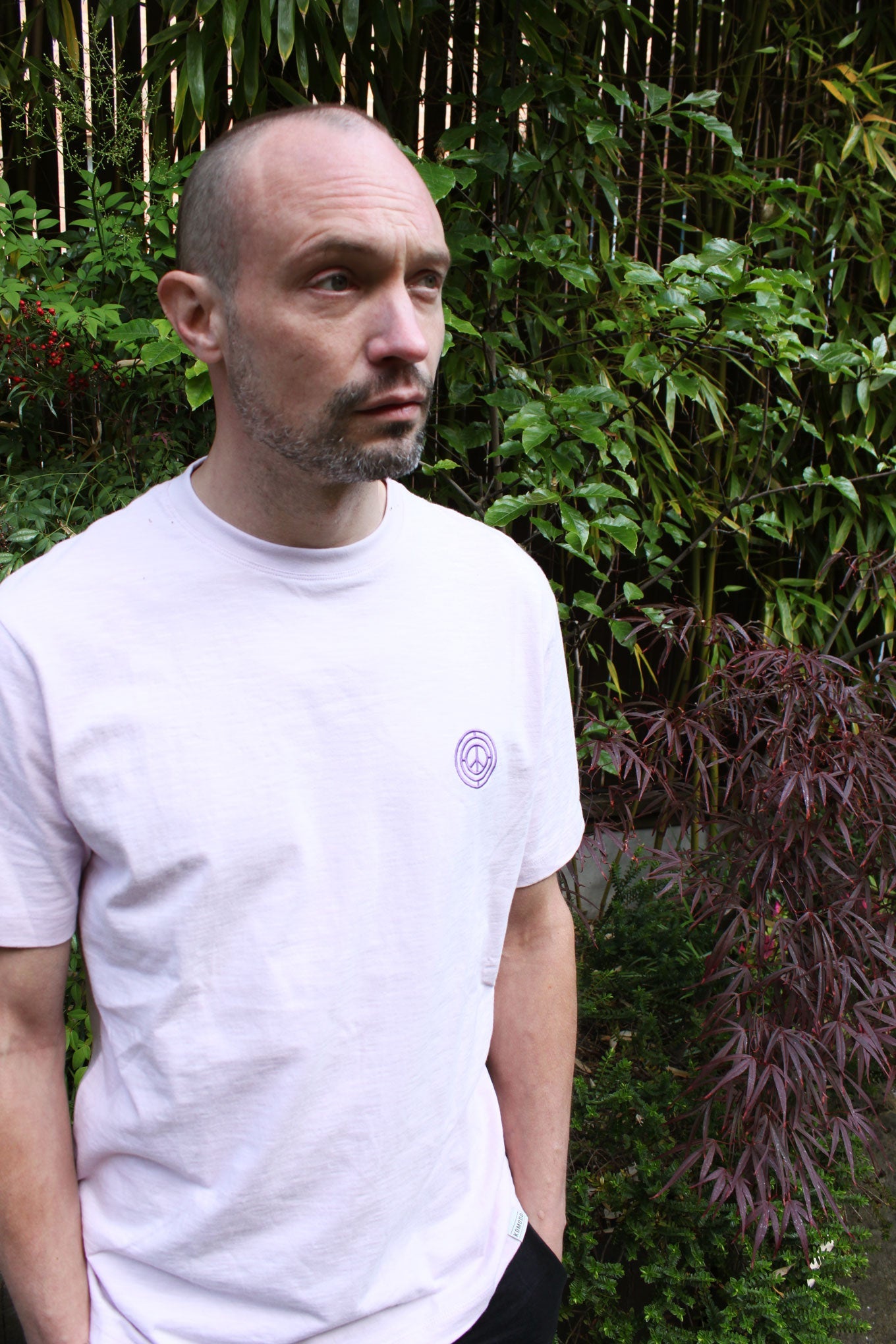 Purple shirt KIN made from 100% organic cotton from Komodo