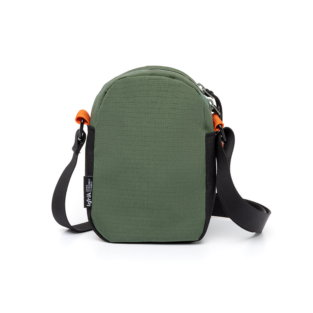 Green Vandra shoulder bag made from recycled PET from Lefrik