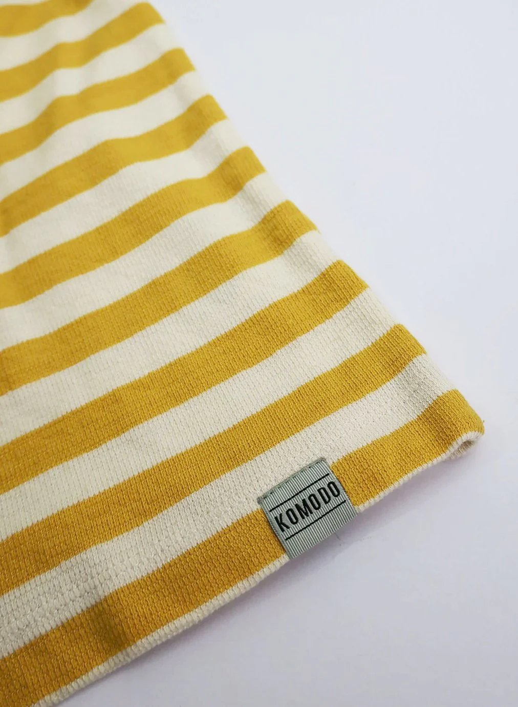 Gelb gestreifter Sweater HAKON aus 100% Bio-Baumwolle von Komodo